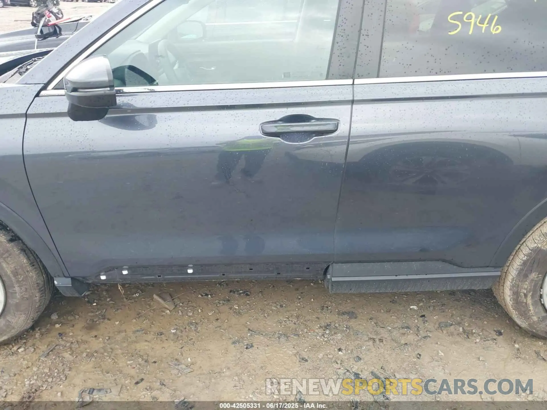 14 Photograph of a damaged car 2HKRS4H2XSH453336 HONDA CR-V 2025