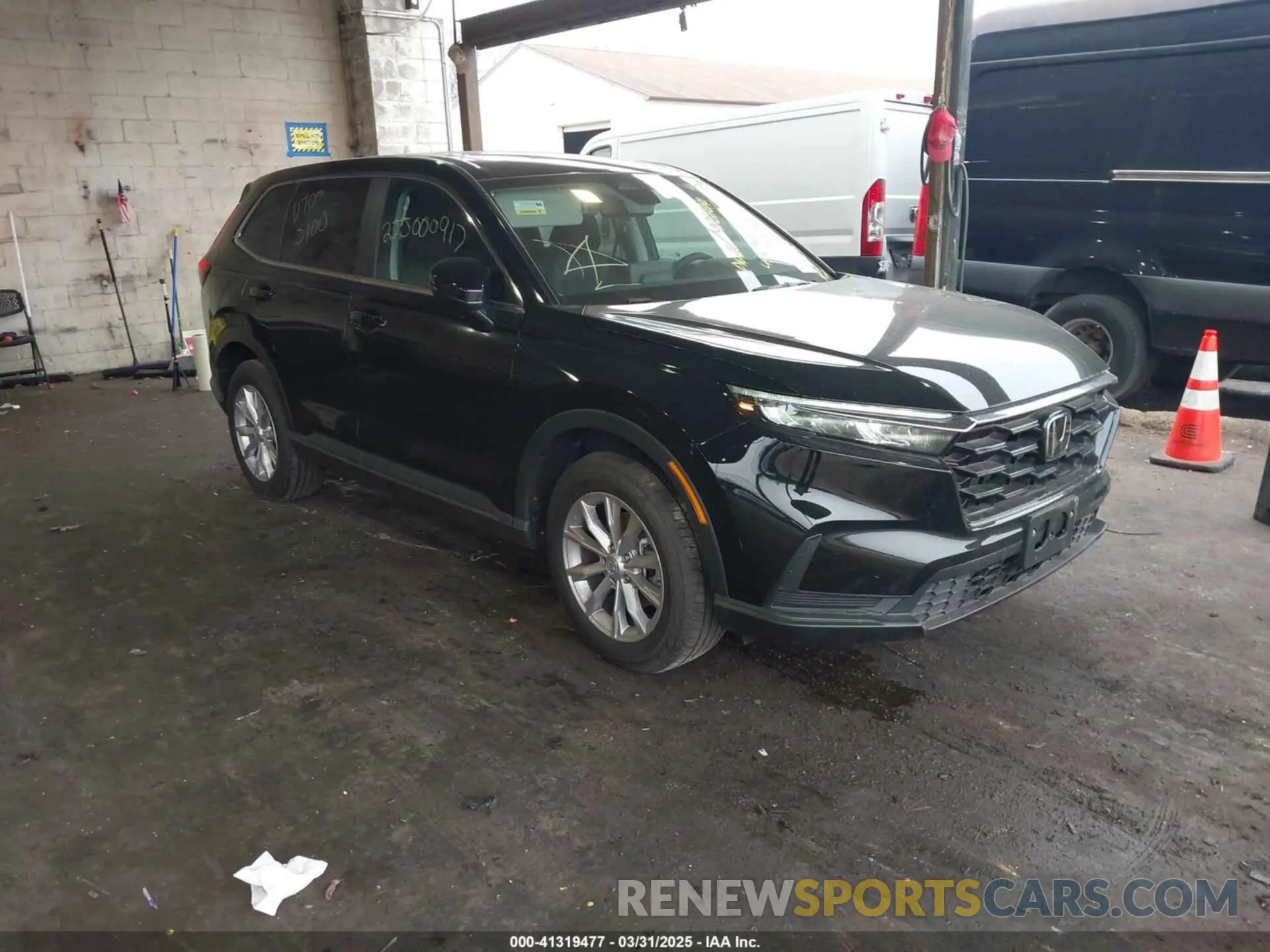 1 Photograph of a damaged car 2HKRS4H40SH444601 HONDA CR-V 2025