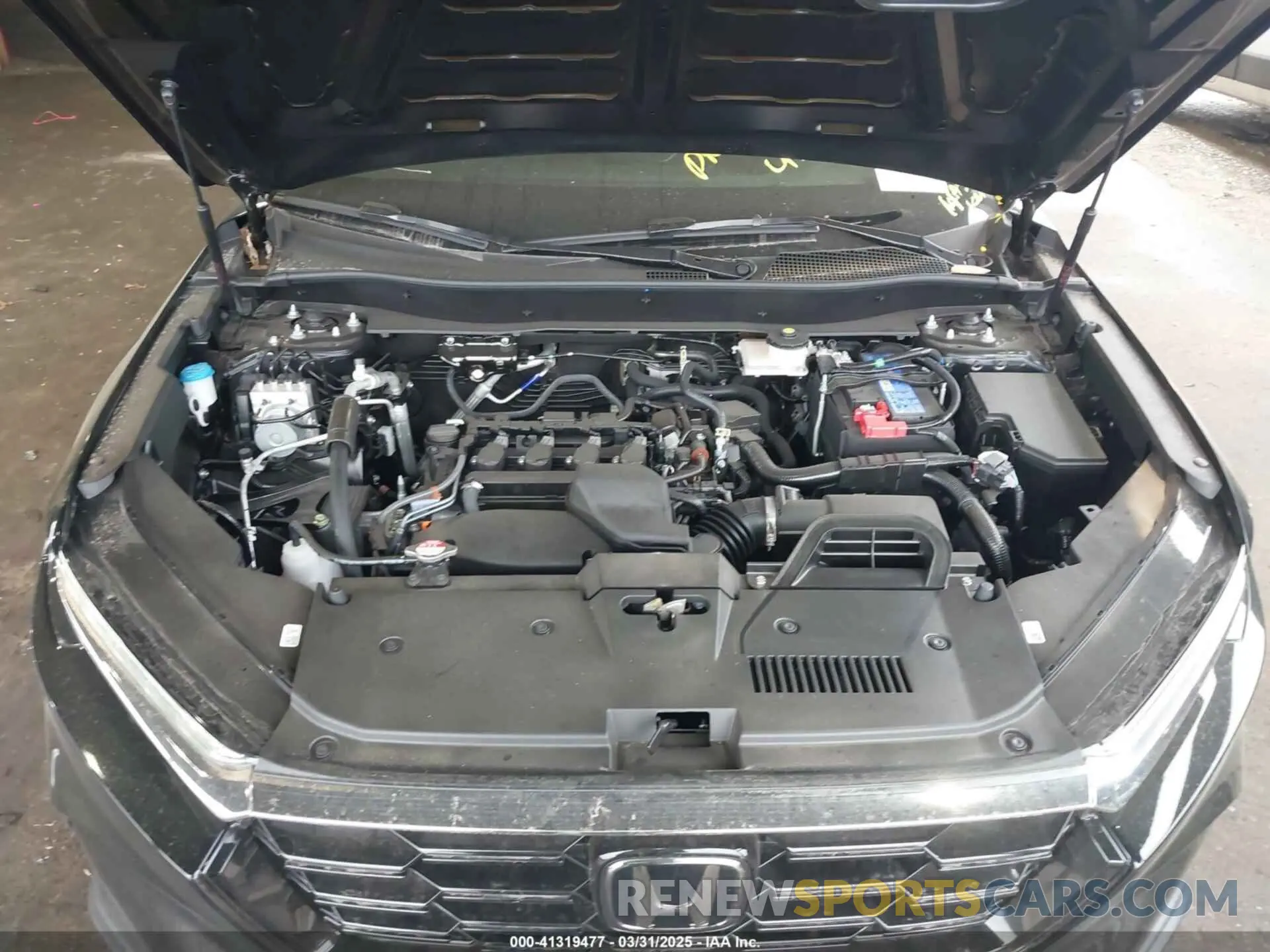 10 Photograph of a damaged car 2HKRS4H40SH444601 HONDA CR-V 2025