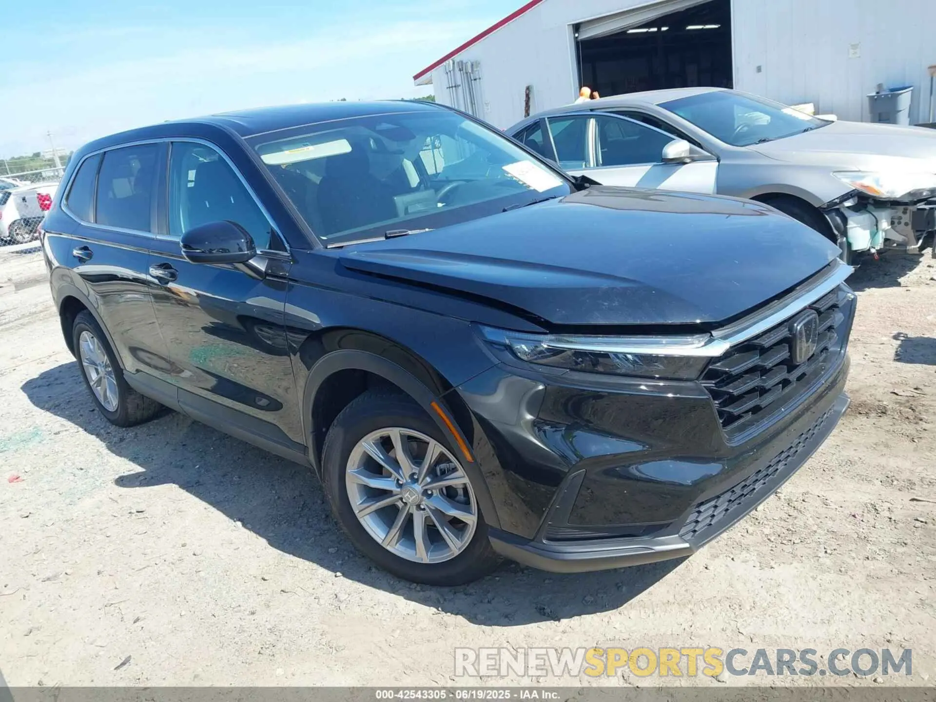 1 Photograph of a damaged car 2HKRS4H41SH444560 HONDA CR-V 2025