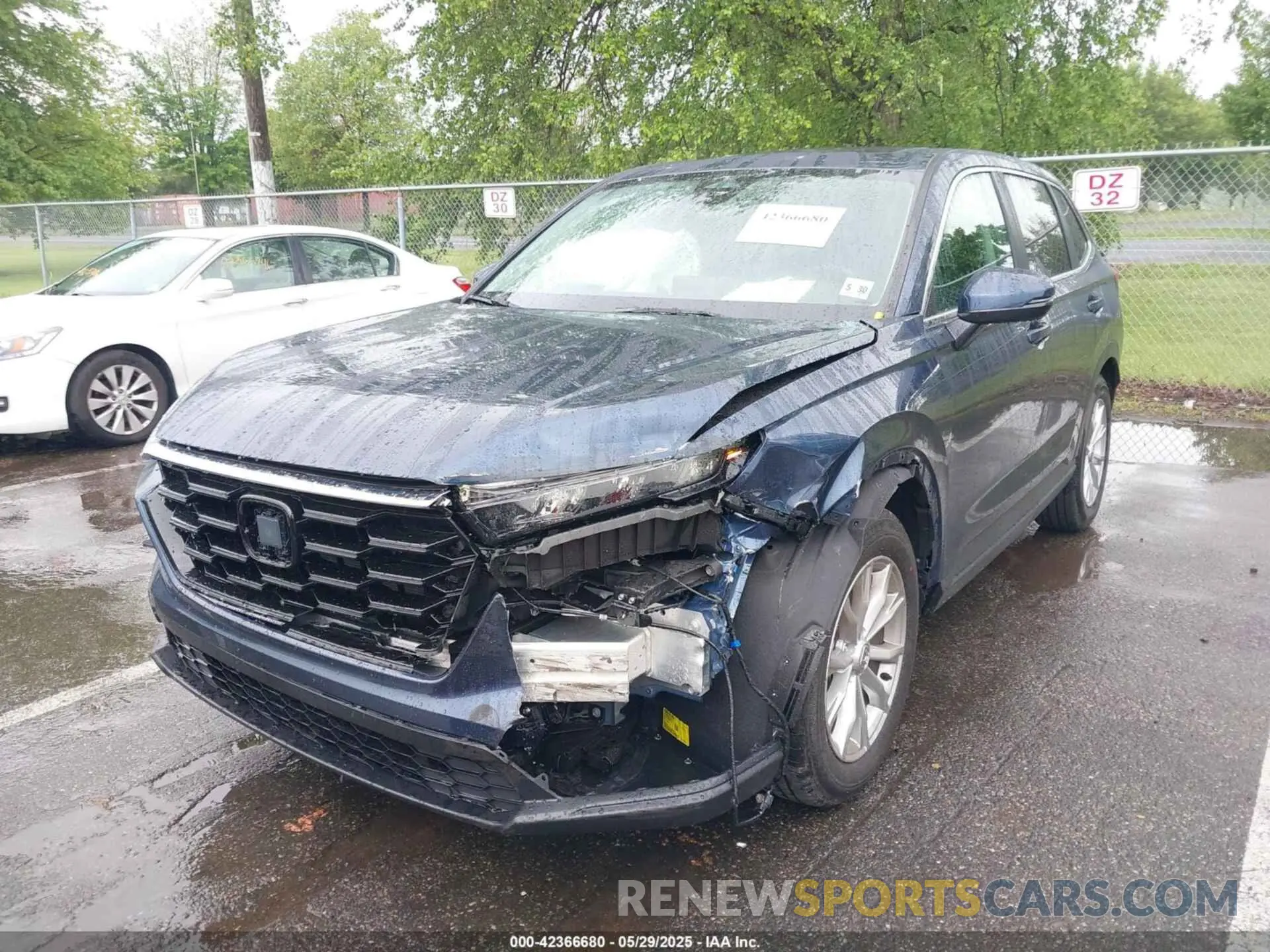 6 Photograph of a damaged car 2HKRS4H44SH489878 HONDA CR-V 2025