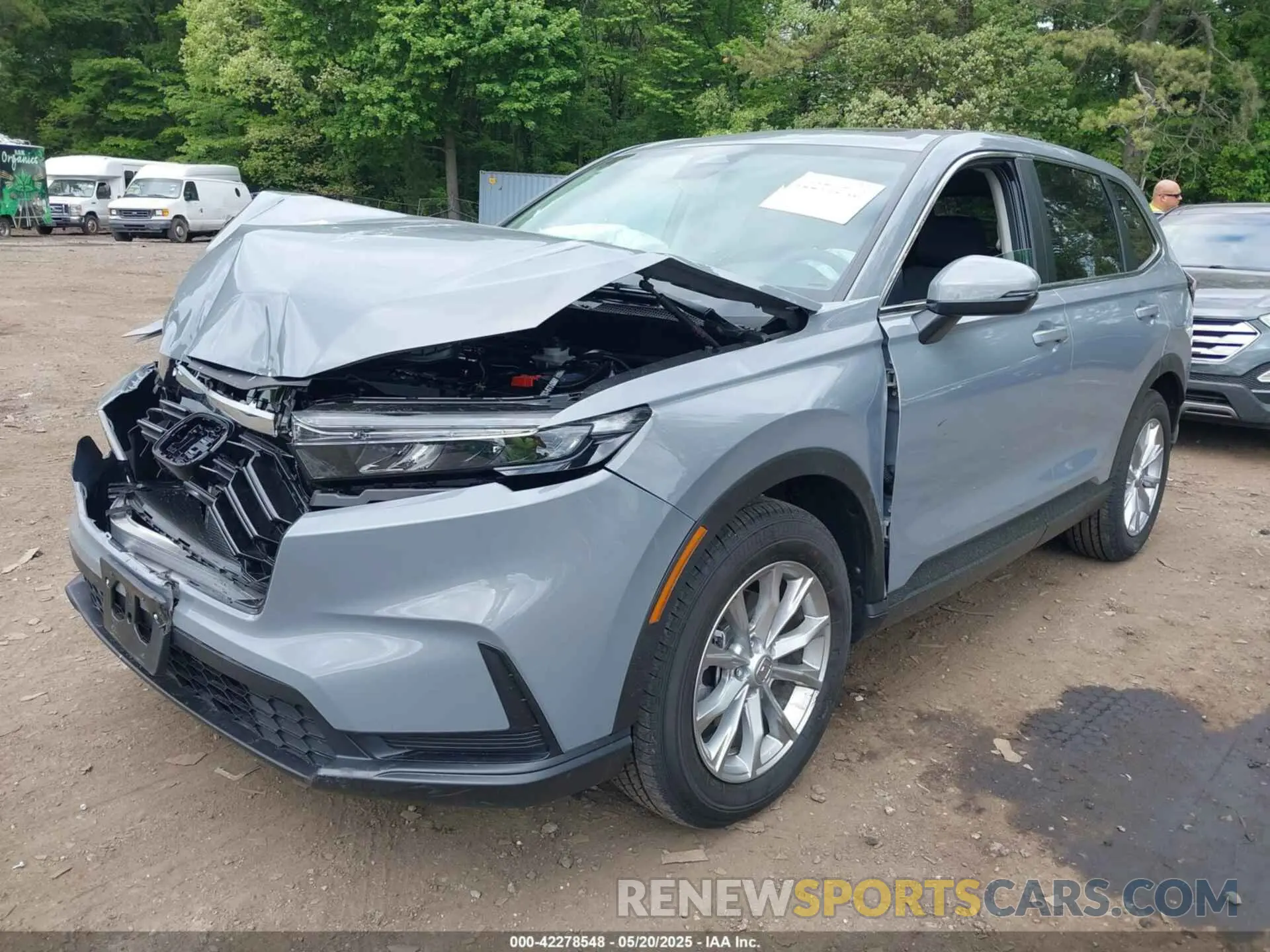 2 Photograph of a damaged car 2HKRS4H46SH472791 HONDA CR-V 2025