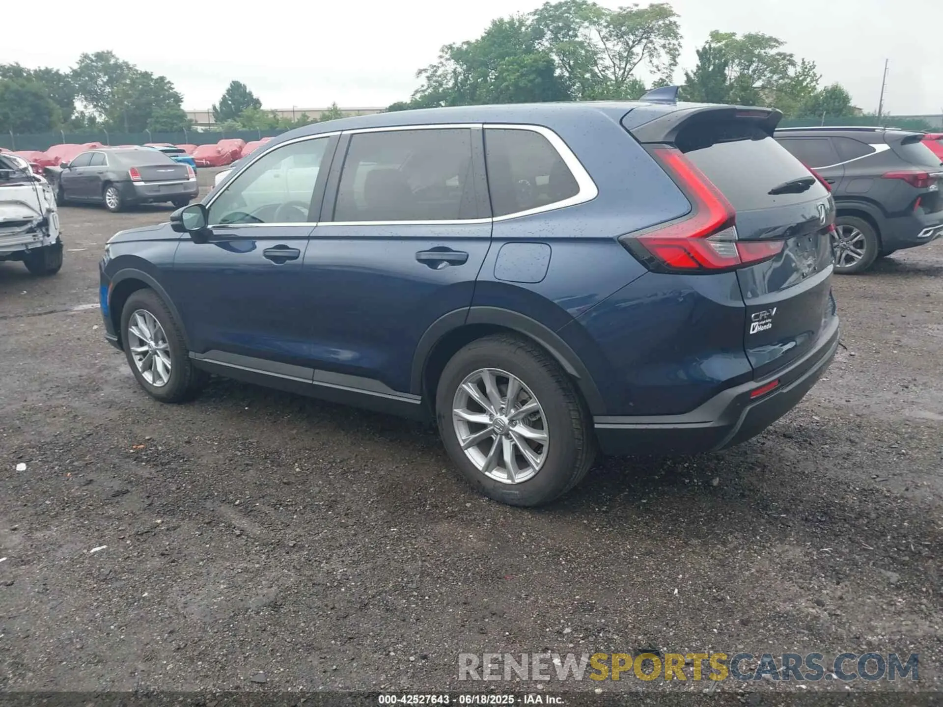 3 Photograph of a damaged car 2HKRS4H47SH435345 HONDA CR-V 2025