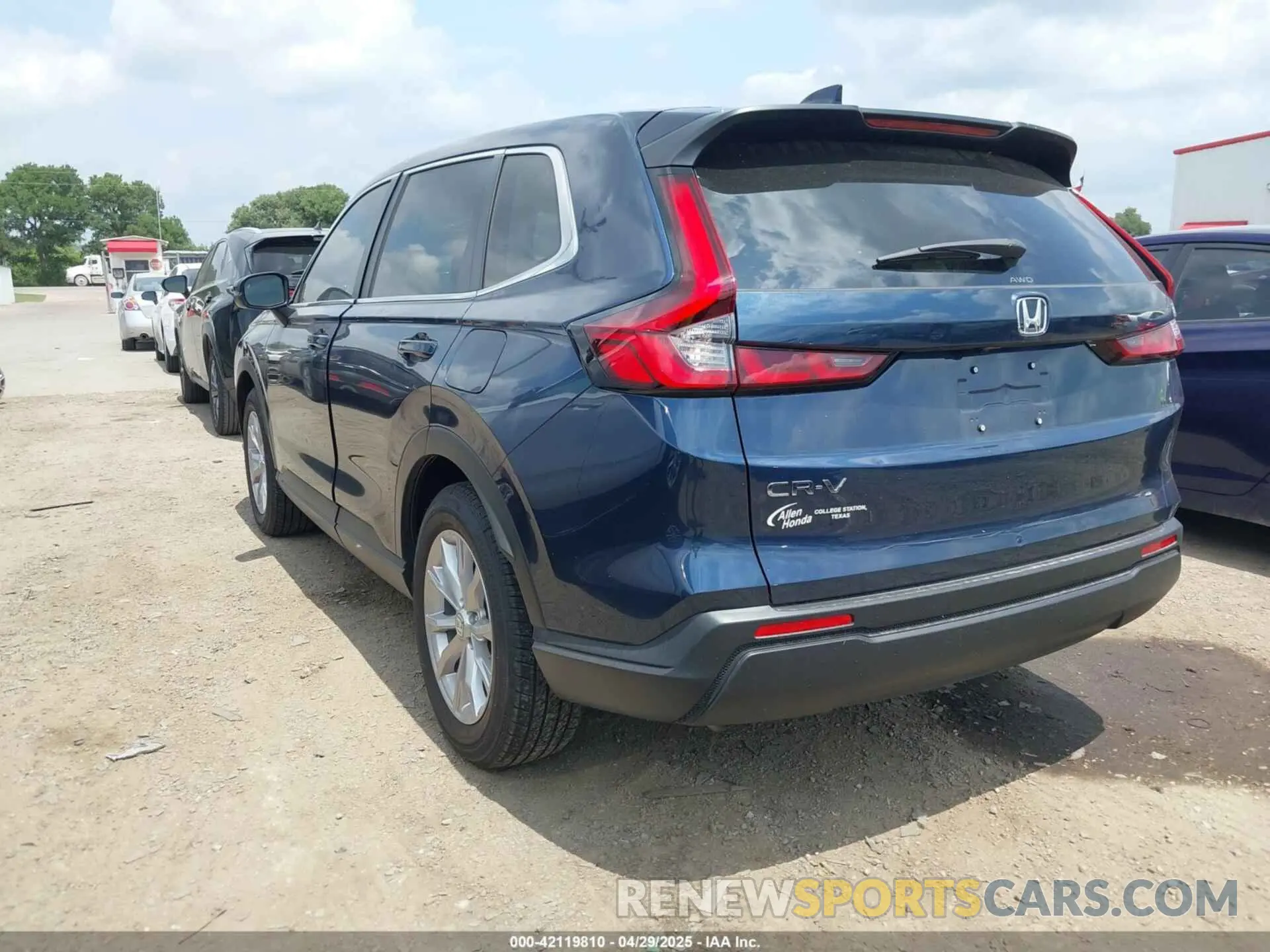 3 Photograph of a damaged car 2HKRS4H47SH446989 HONDA CR-V 2025