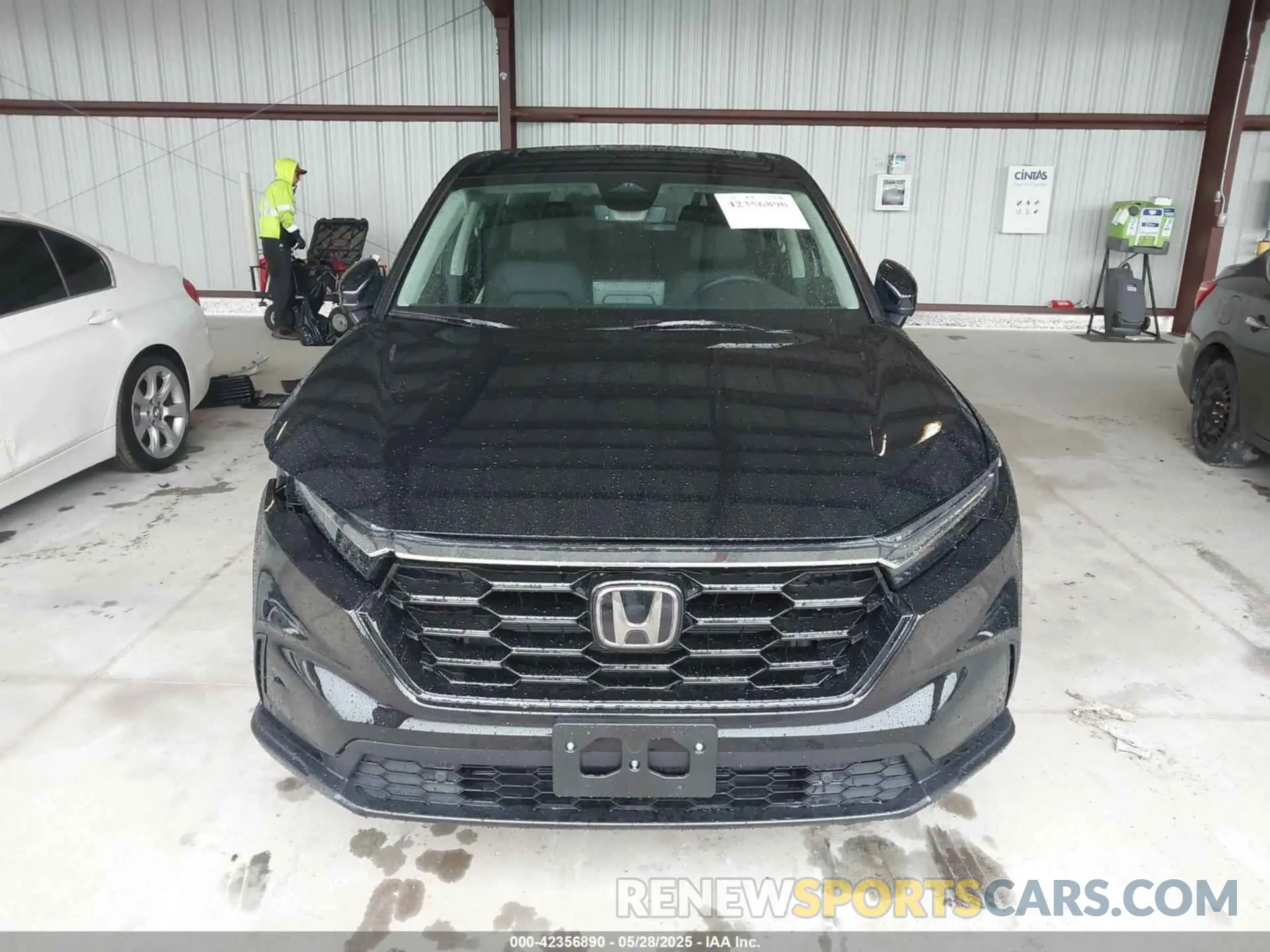 12 Photograph of a damaged car 2HKRS4H71SH483935 HONDA CR-V 2025