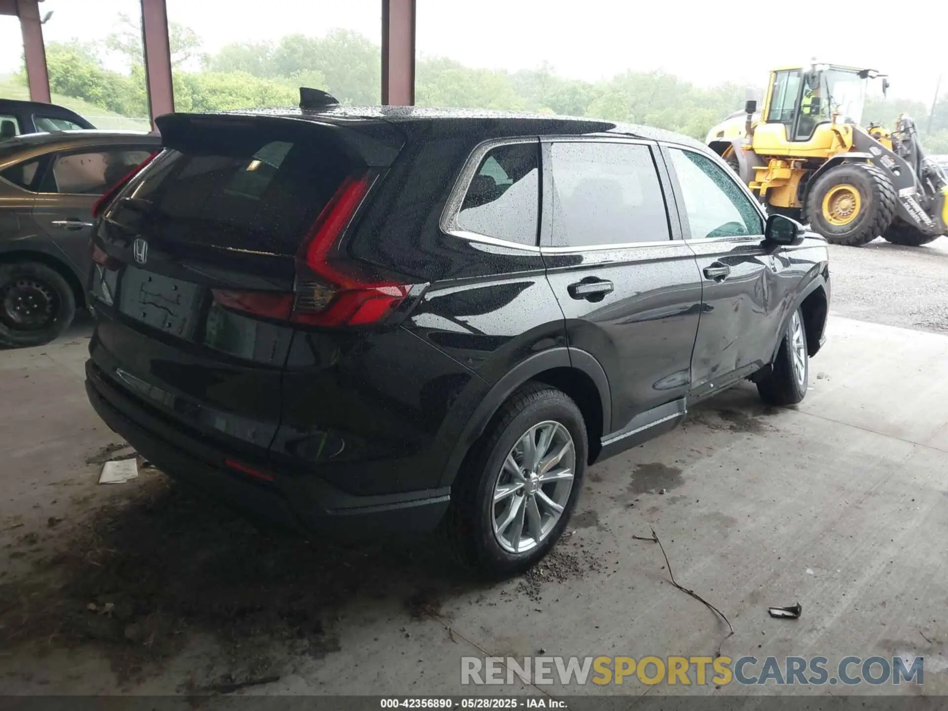 4 Photograph of a damaged car 2HKRS4H71SH483935 HONDA CR-V 2025