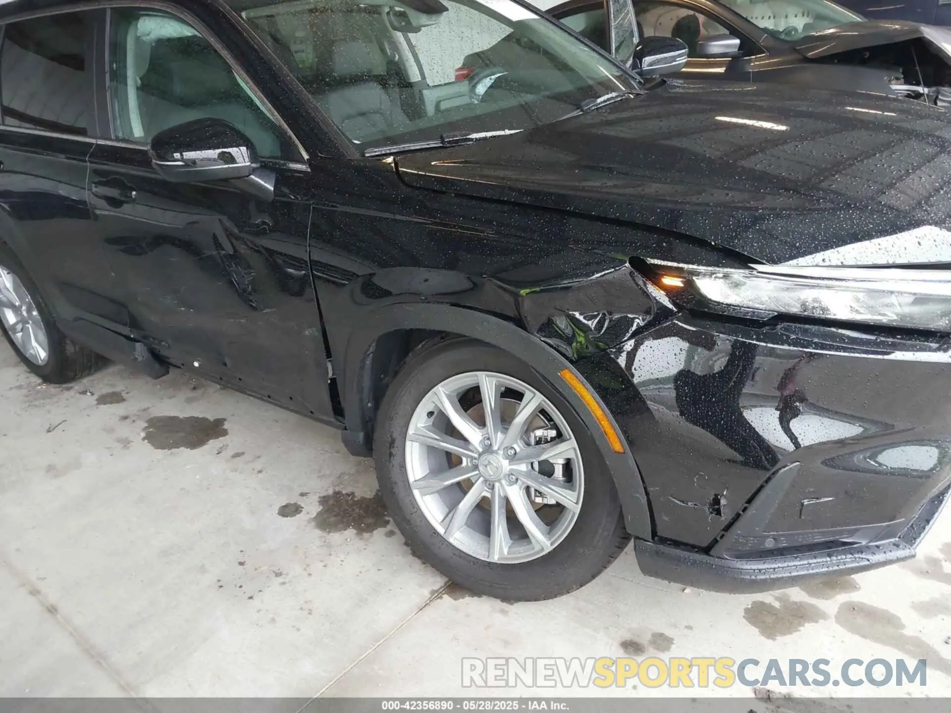 6 Photograph of a damaged car 2HKRS4H71SH483935 HONDA CR-V 2025