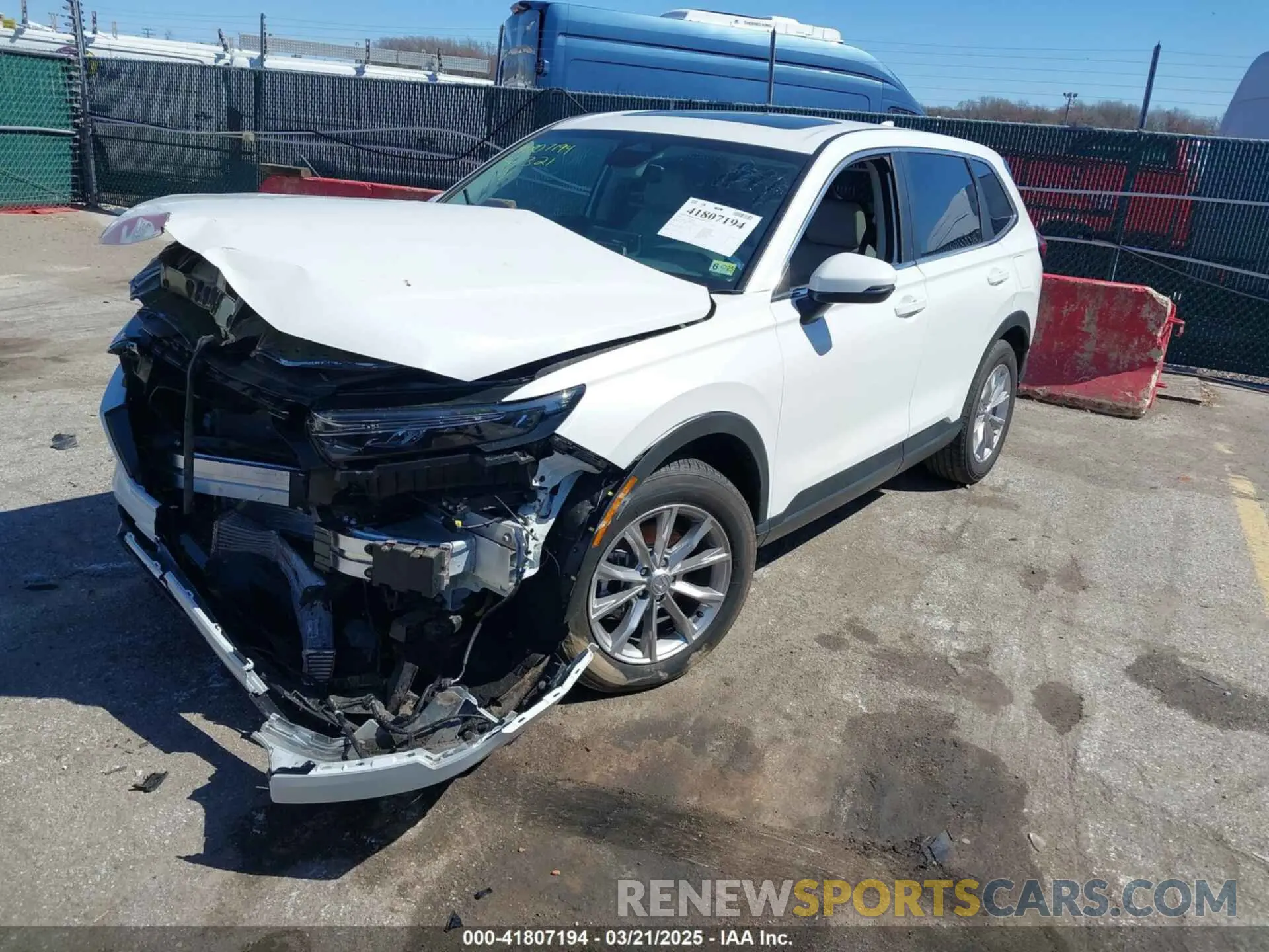 2 Photograph of a damaged car 2HKRS4H73SH407262 HONDA CR-V 2025