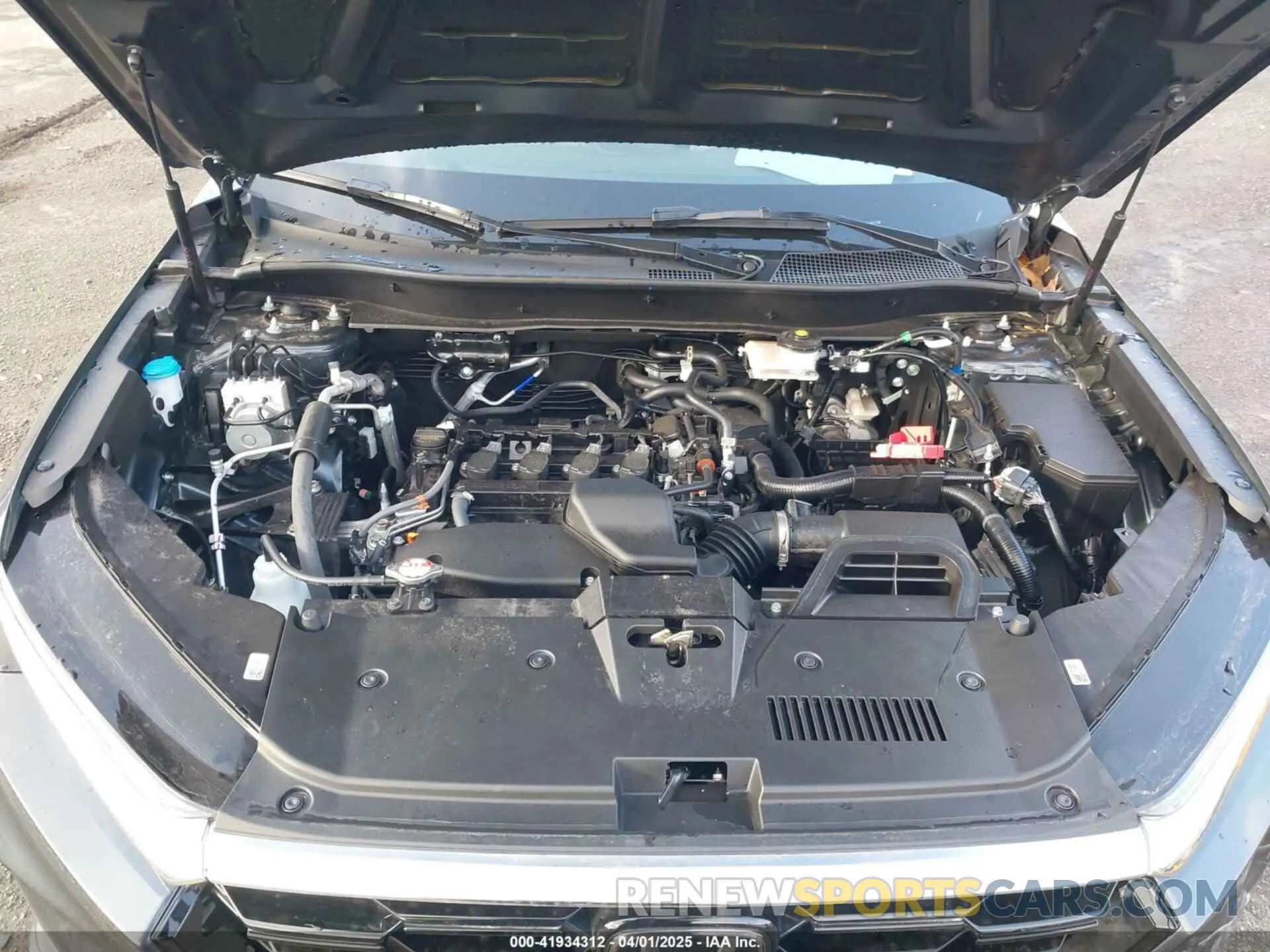 10 Photograph of a damaged car 2HKRS4H73SH412901 HONDA CR-V 2025
