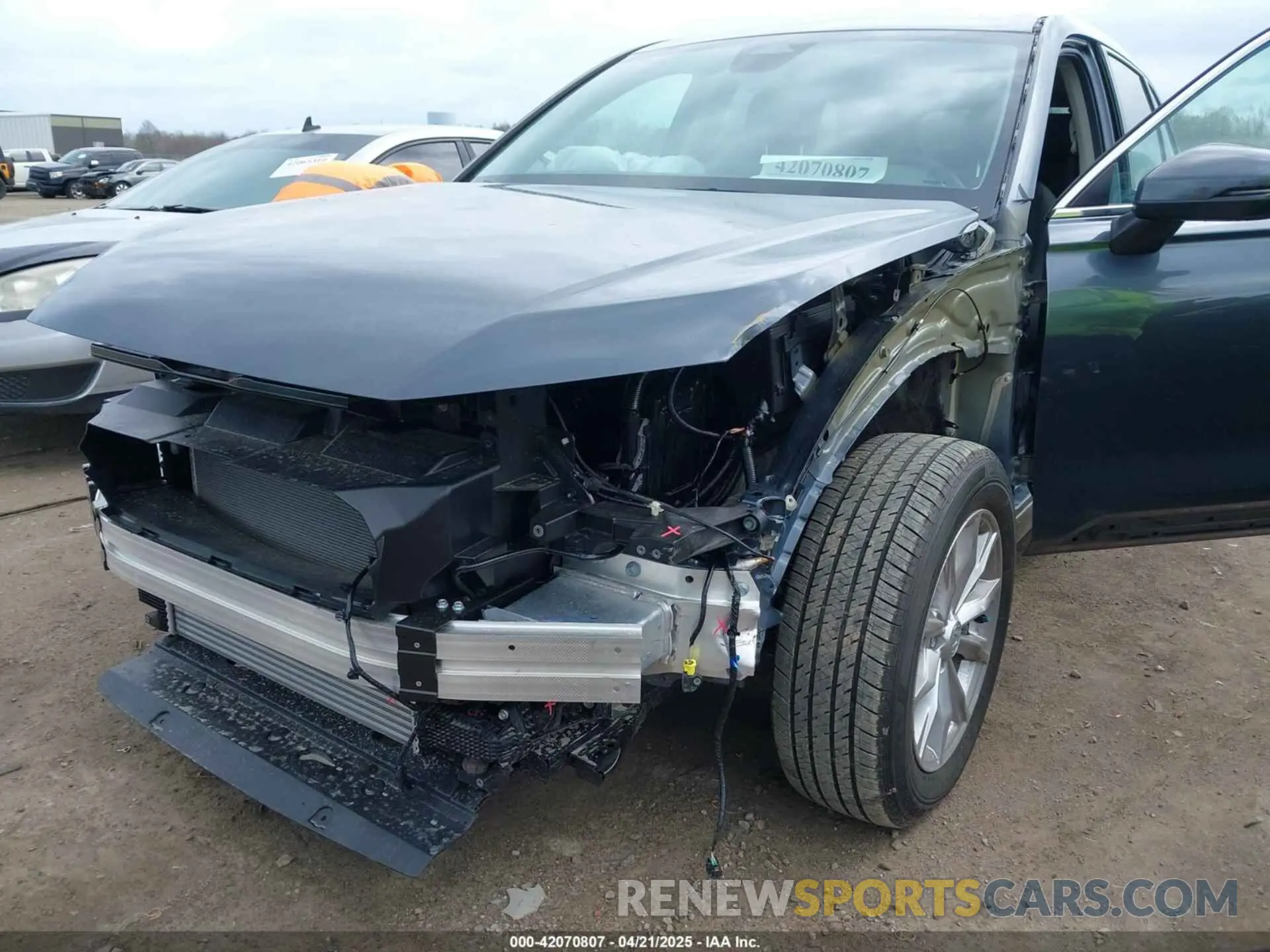 6 Photograph of a damaged car 2HKRS4H73SH422036 HONDA CR-V 2025