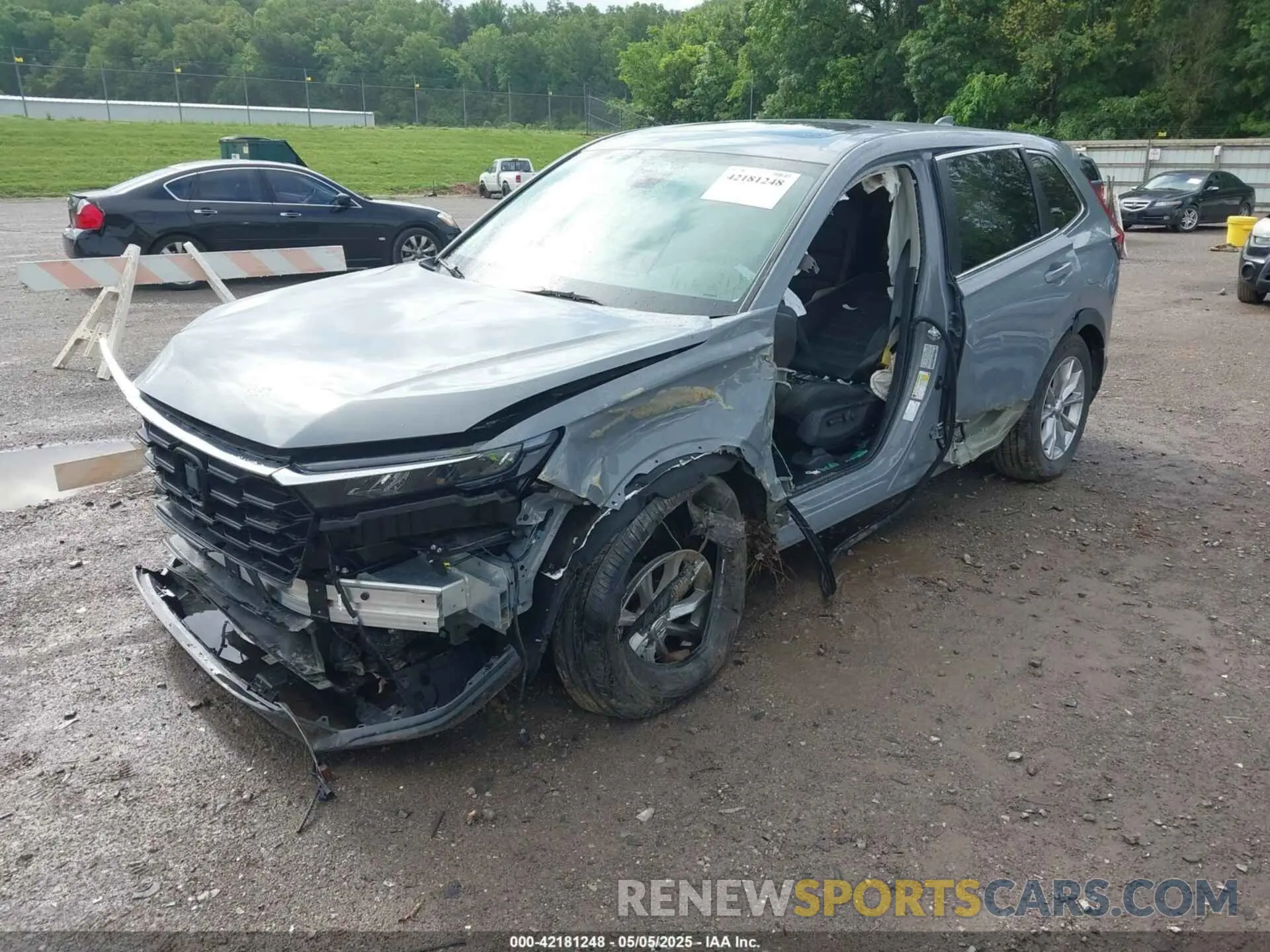 2 Photograph of a damaged car 2HKRS4H75SH442904 HONDA CR-V 2025