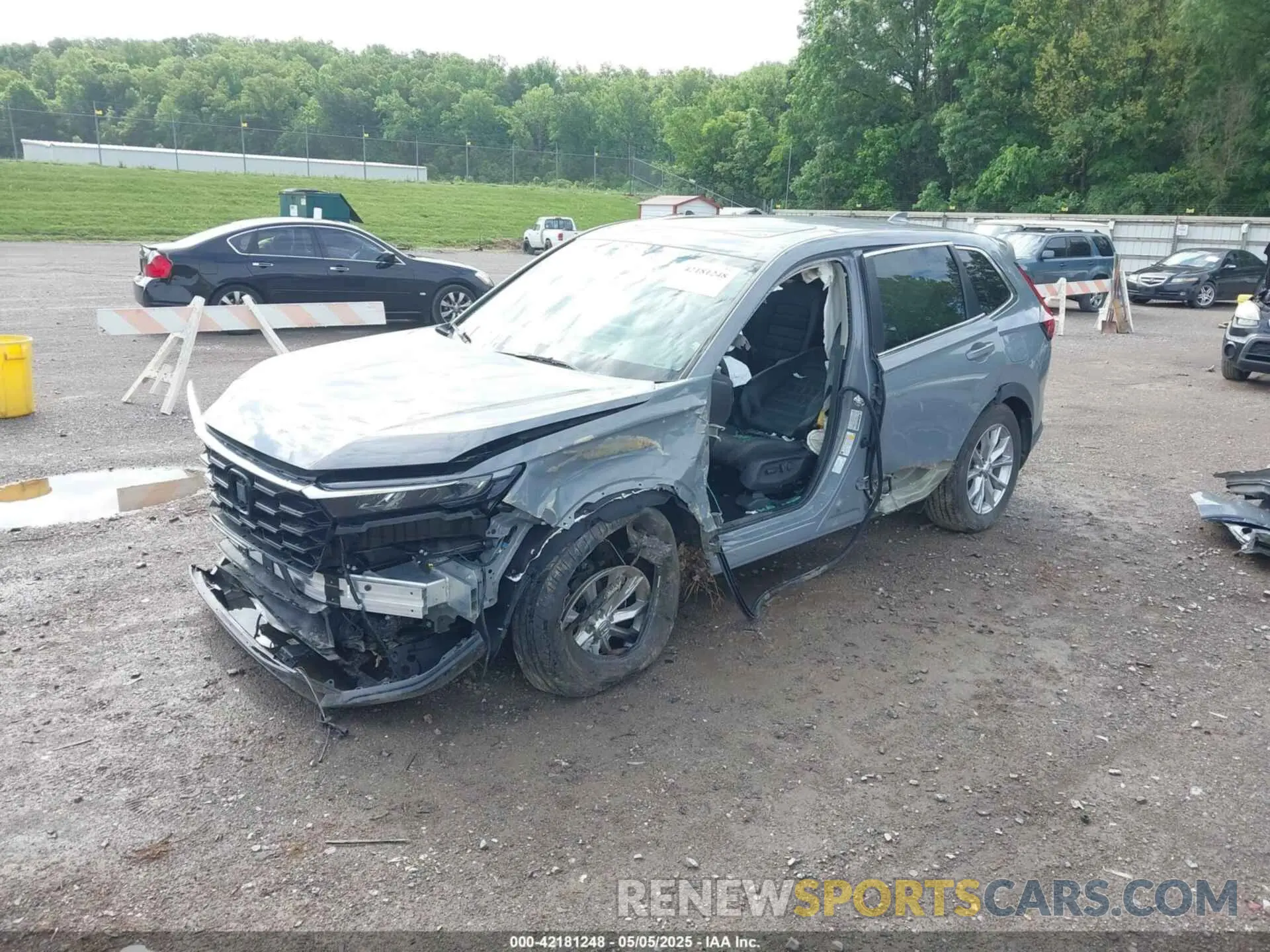 6 Photograph of a damaged car 2HKRS4H75SH442904 HONDA CR-V 2025
