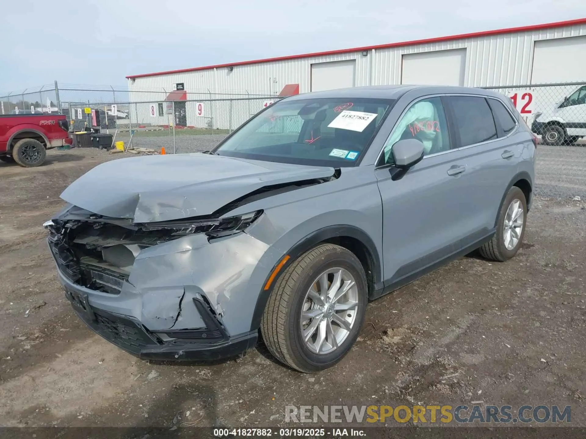 2 Photograph of a damaged car 2HKRS4H76SH441681 HONDA CR-V 2025