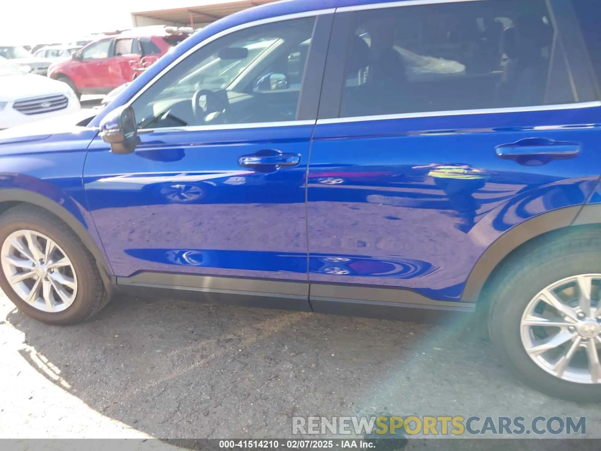15 Photograph of a damaged car 2HKRS4H78SH426213 HONDA CR-V 2025