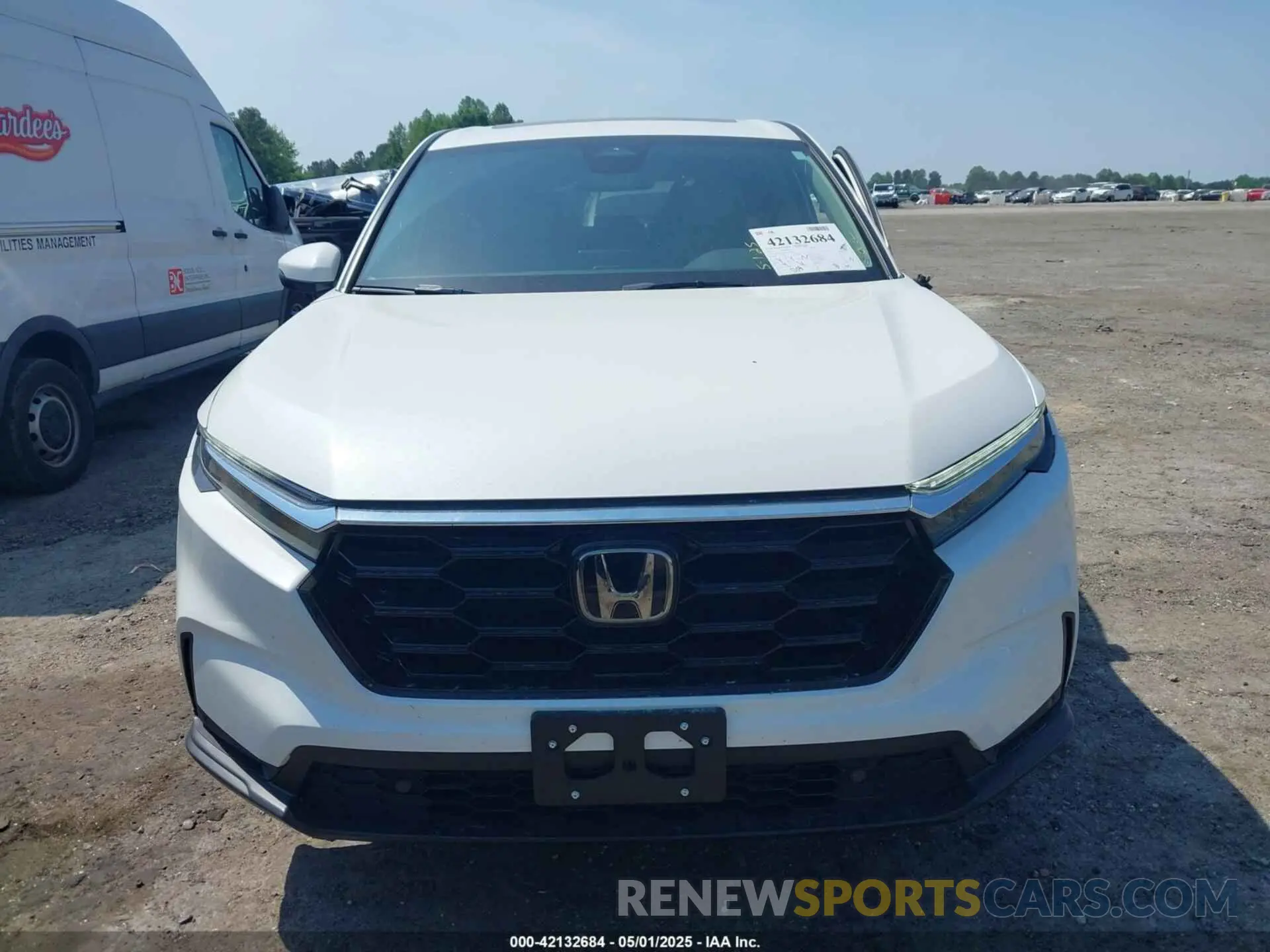 13 Photograph of a damaged car 2HKRS4H78SH477789 HONDA CR-V 2025