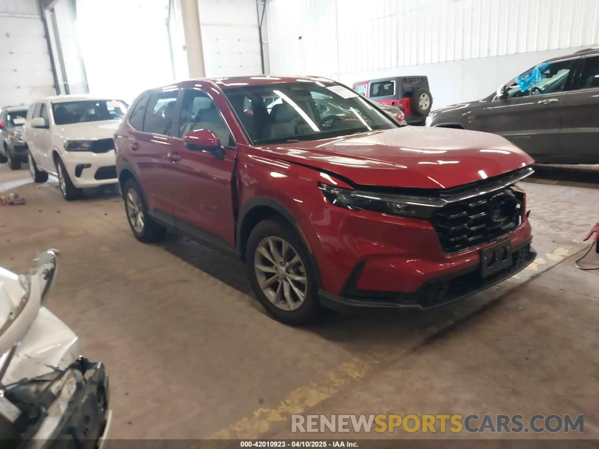 1 Photograph of a damaged car 2HKRS4H79SH424910 HONDA CR-V 2025