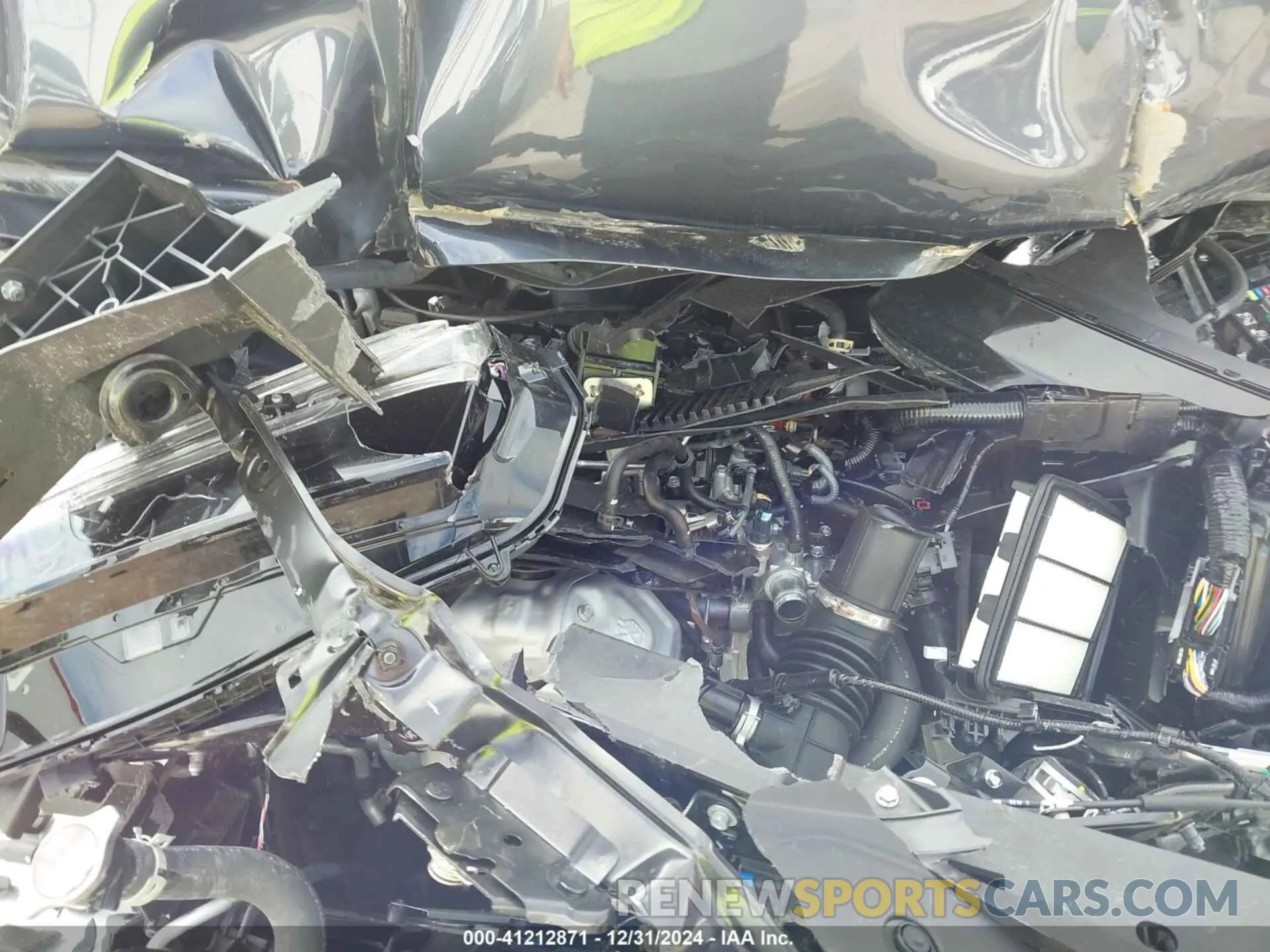 10 Photograph of a damaged car 5J6RS3H20SL000813 HONDA CR-V 2025