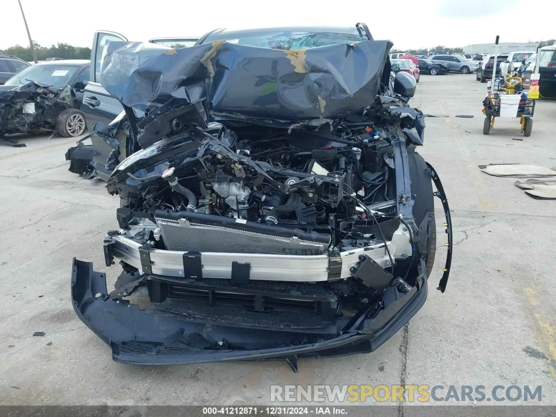 12 Photograph of a damaged car 5J6RS3H20SL000813 HONDA CR-V 2025