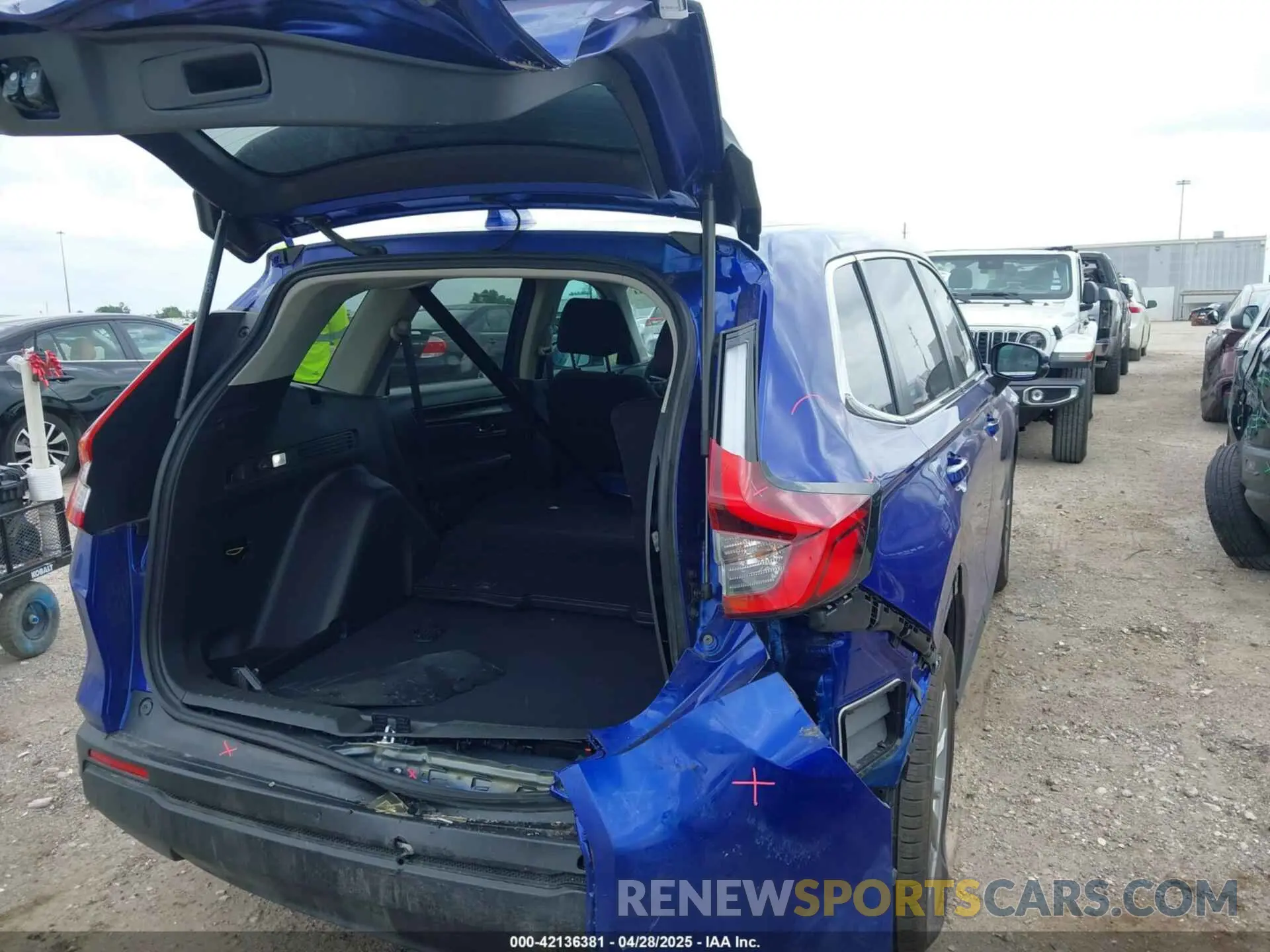 6 Photograph of a damaged car 5J6RS3H40SL005298 HONDA CR-V 2025