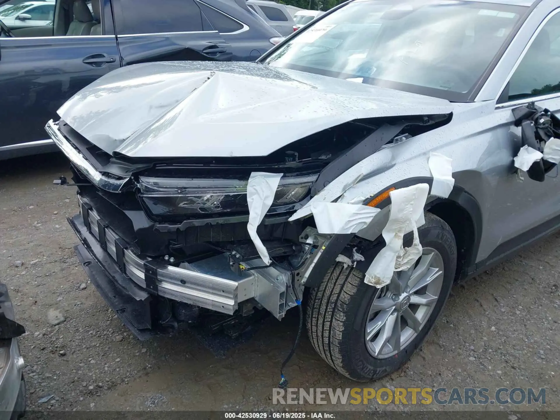 6 Photograph of a damaged car 5J6RS3H77SL013666 HONDA CR-V 2025