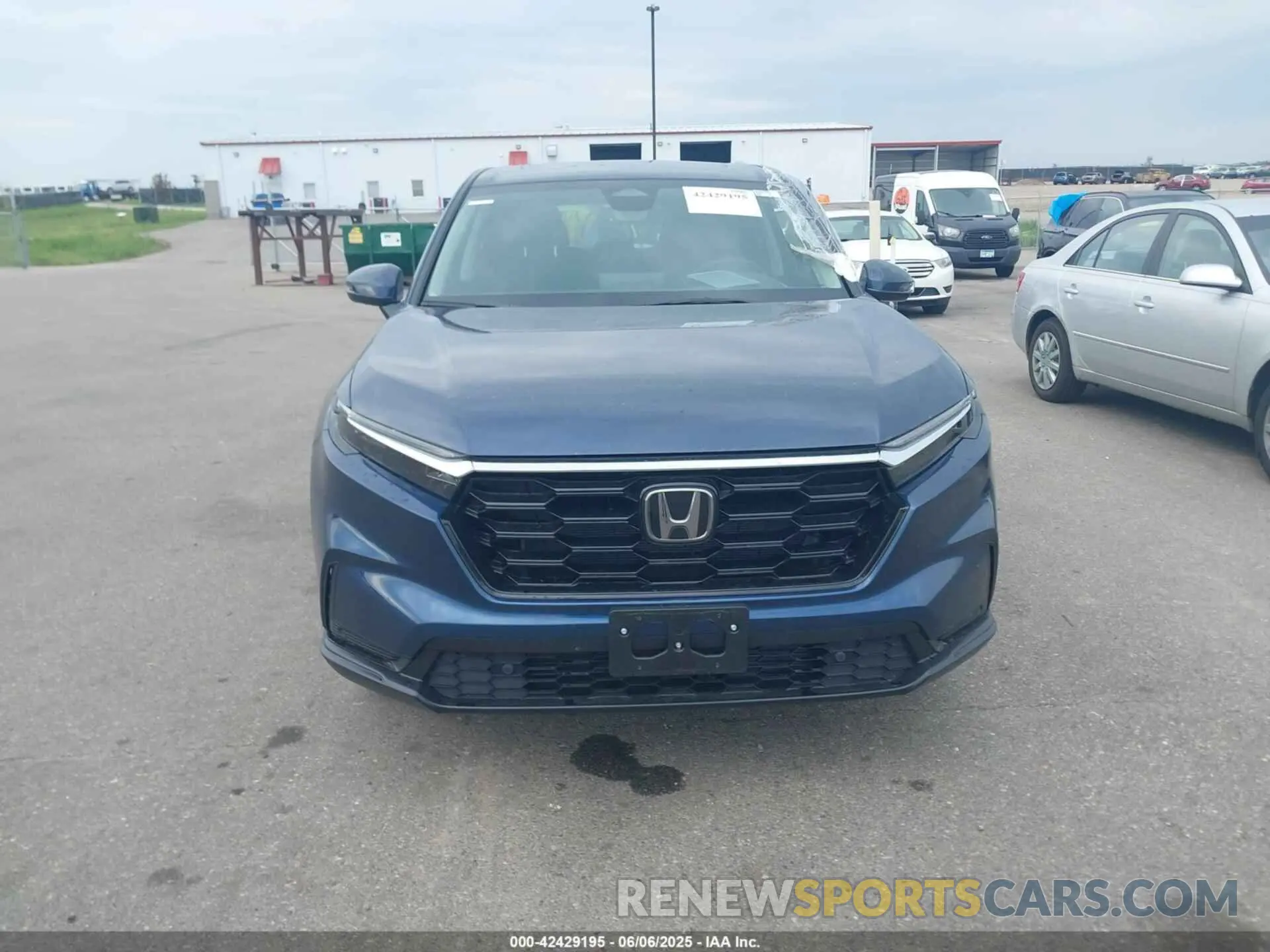 13 Photograph of a damaged car 5J6RS4H73SL019650 HONDA CR-V 2025