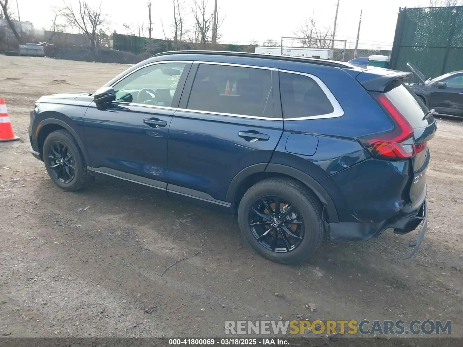 3 Photograph of a damaged car 5J6RS6H56SL017000 HONDA CR-V 2025