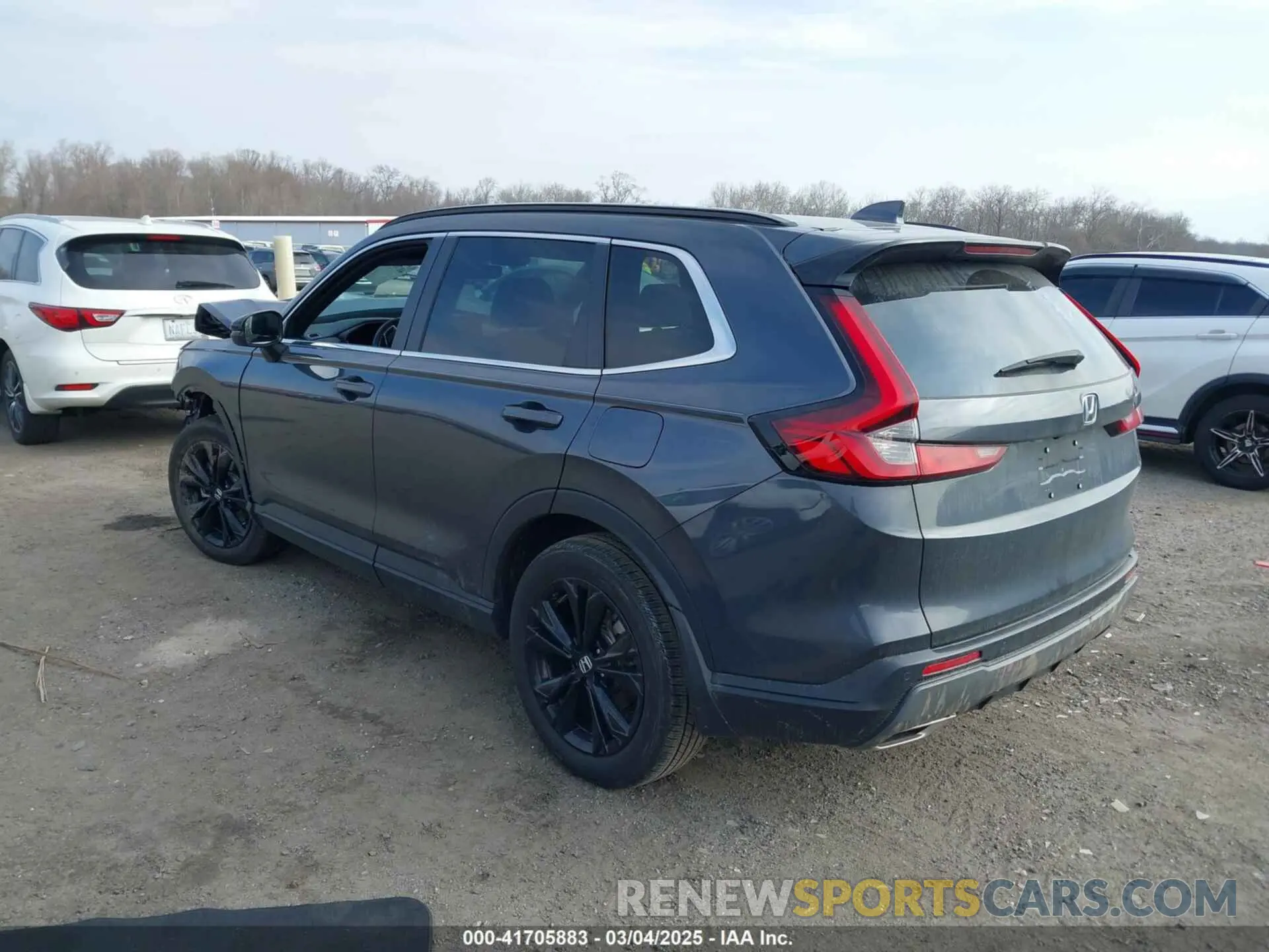 3 Photograph of a damaged car 5J6RS6H92SL004294 HONDA CR-V 2025