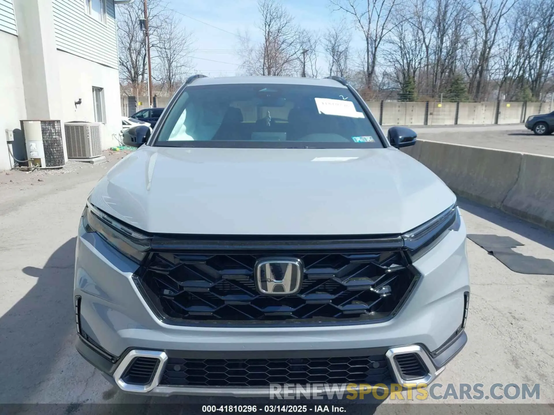 12 Photograph of a damaged car 5J6RS6H99SL004518 HONDA CR-V 2025