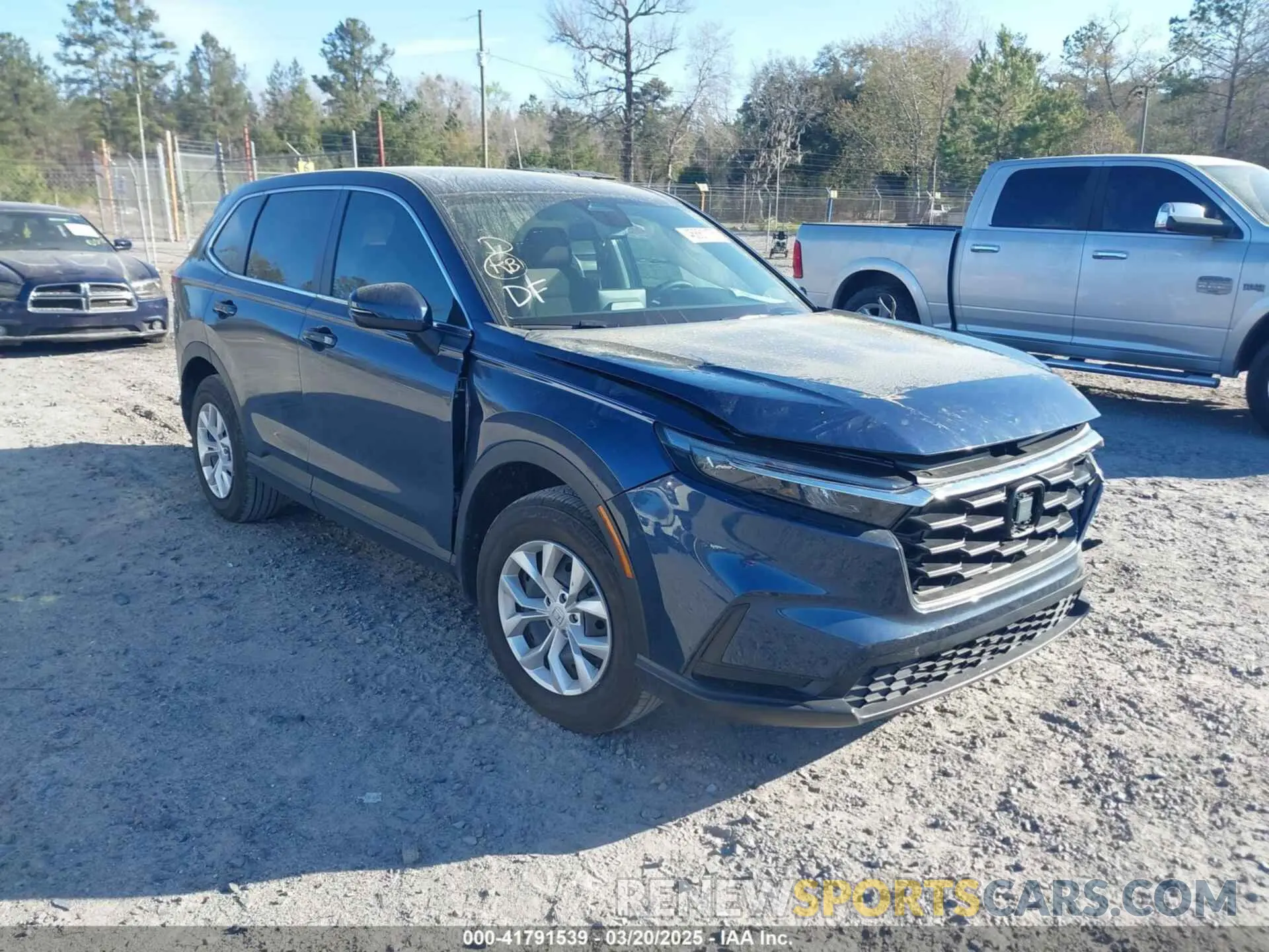1 Photograph of a damaged car 7FARS4H29SE007889 HONDA CR-V 2025