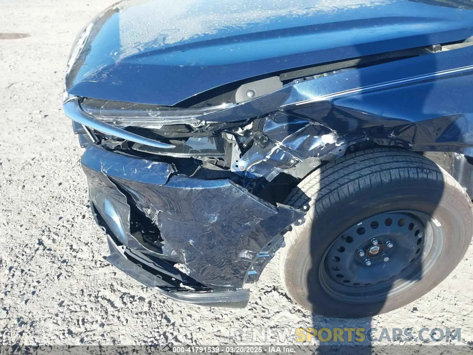 6 Photograph of a damaged car 7FARS4H29SE007889 HONDA CR-V 2025