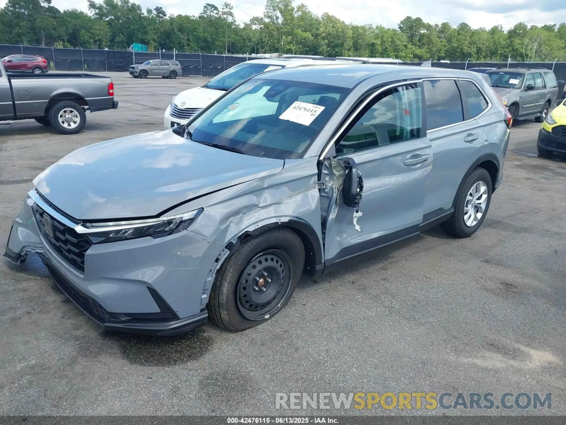 2 Photograph of a damaged car 7FARS4H2XSE017864 HONDA CR-V 2025