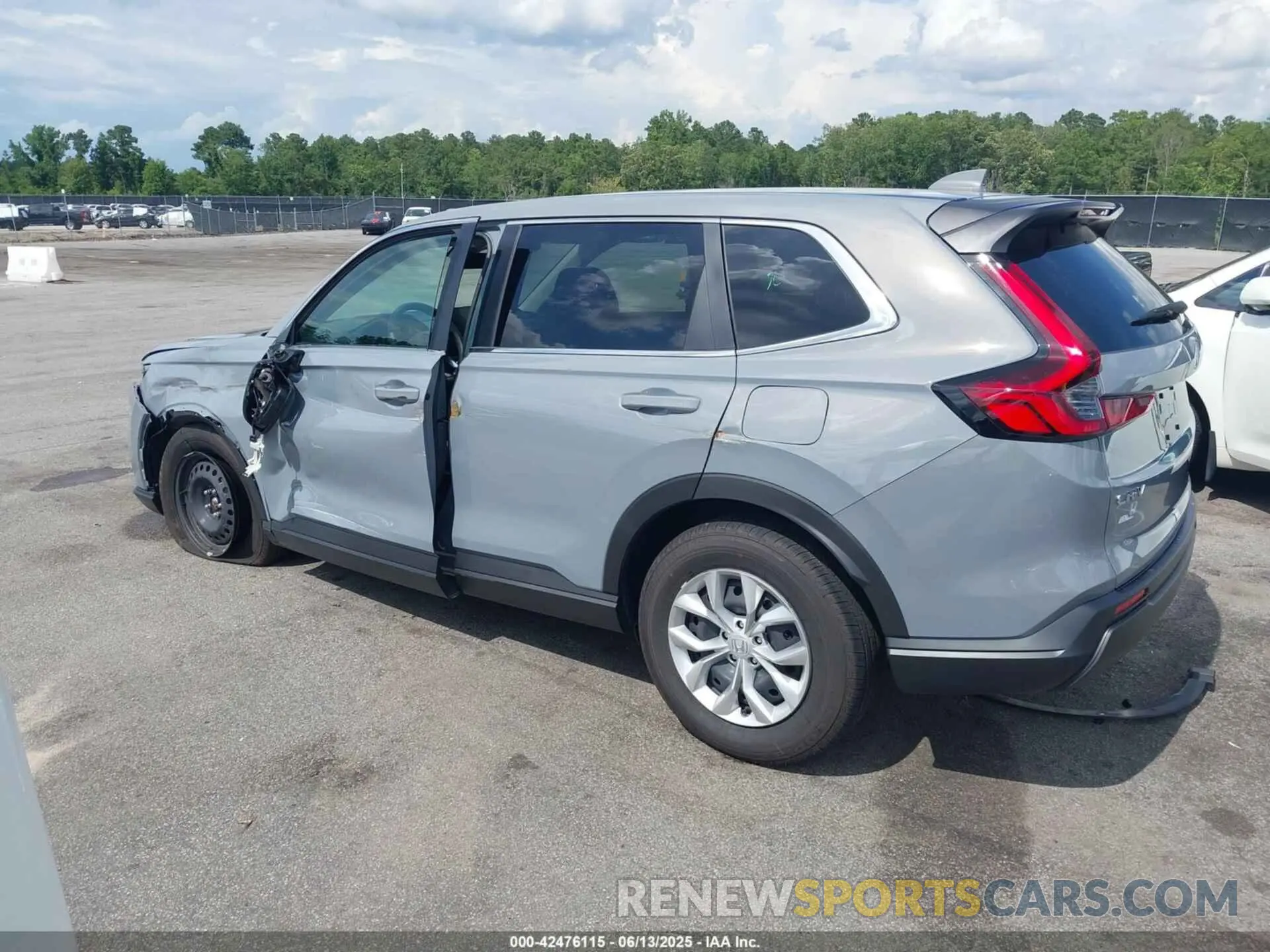 3 Photograph of a damaged car 7FARS4H2XSE017864 HONDA CR-V 2025