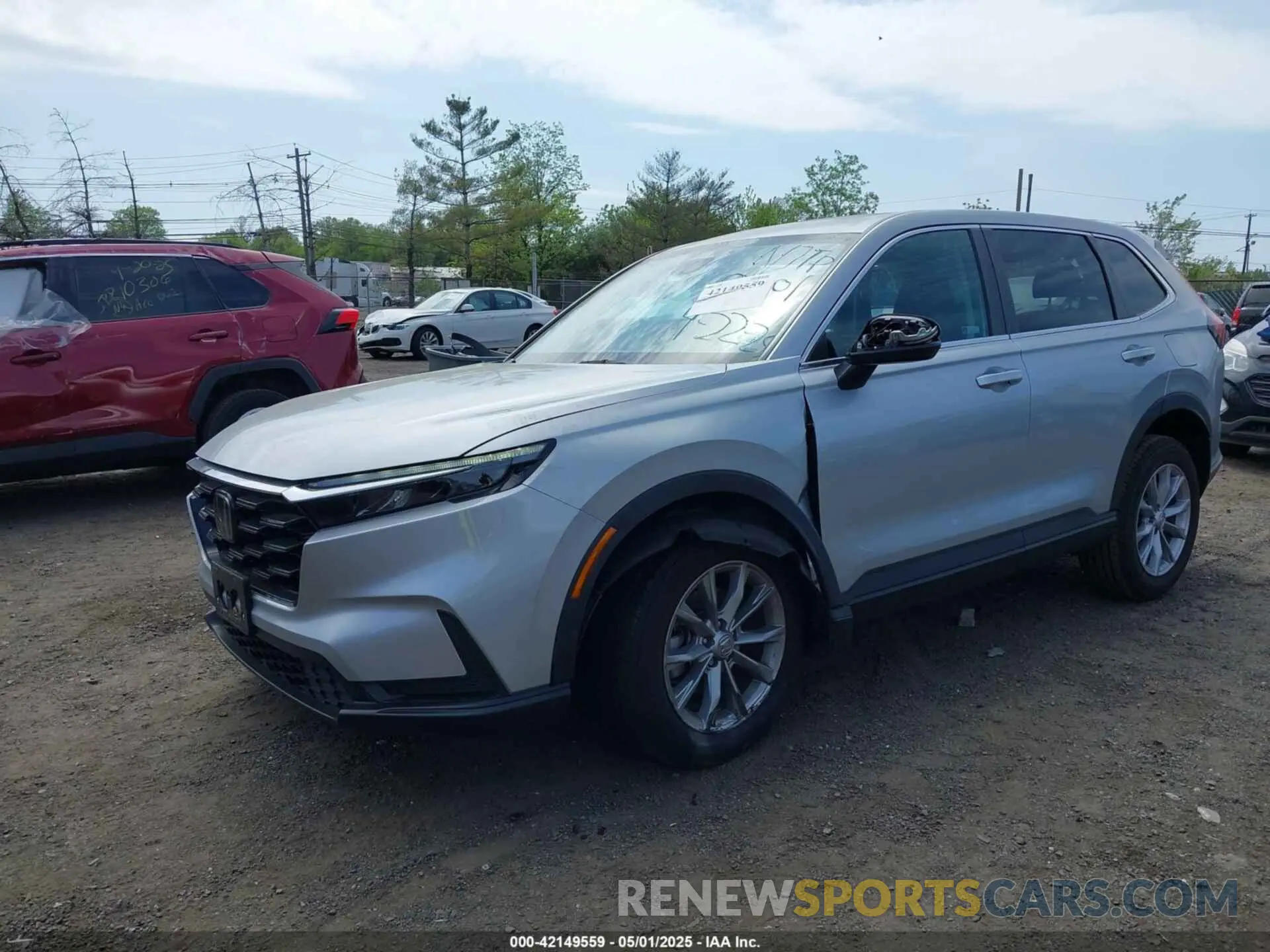 2 Photograph of a damaged car 7FARS4H41SE000601 HONDA CR-V 2025
