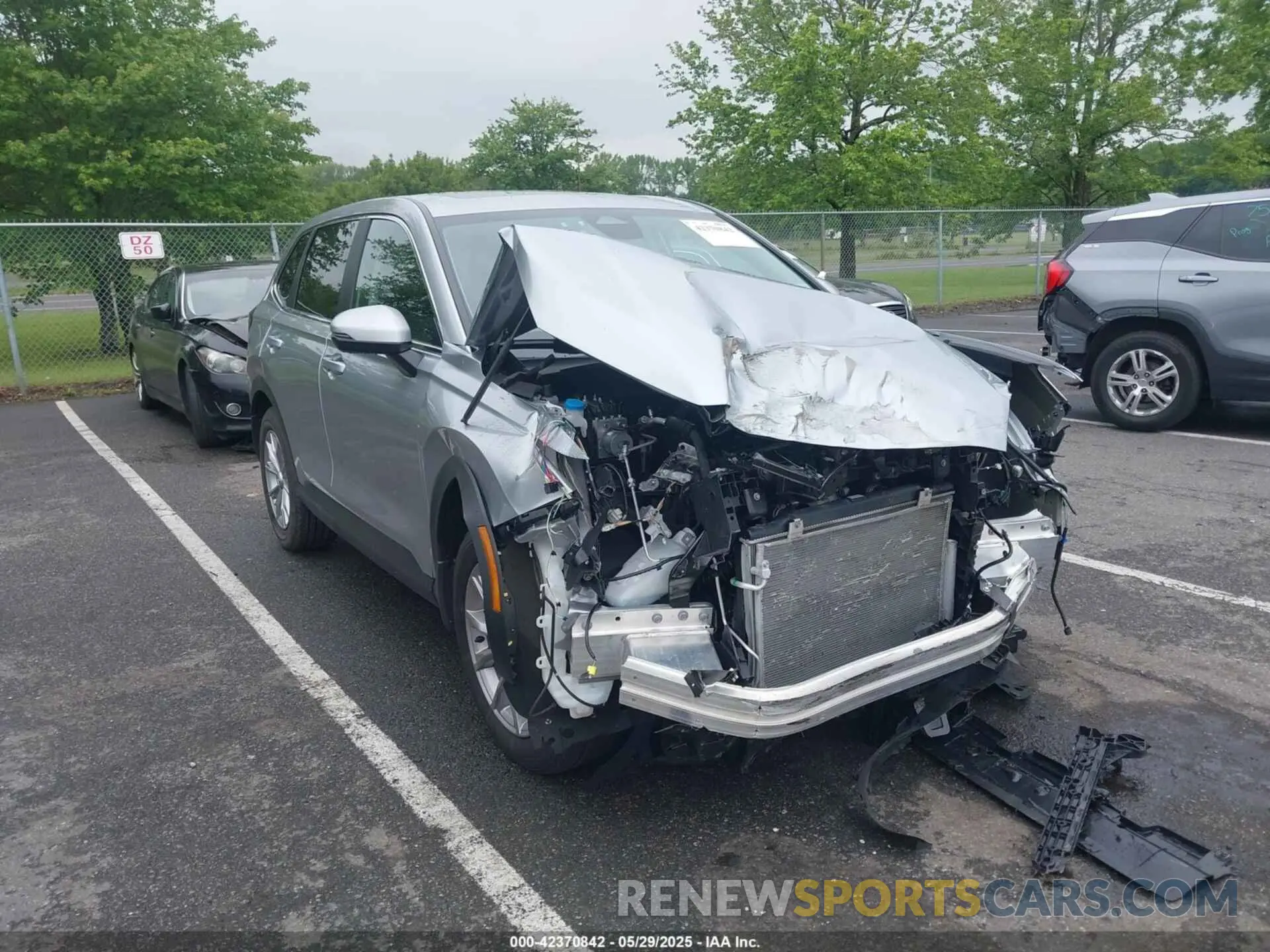 1 Photograph of a damaged car 7FARS4H4XSE009684 HONDA CR-V 2025
