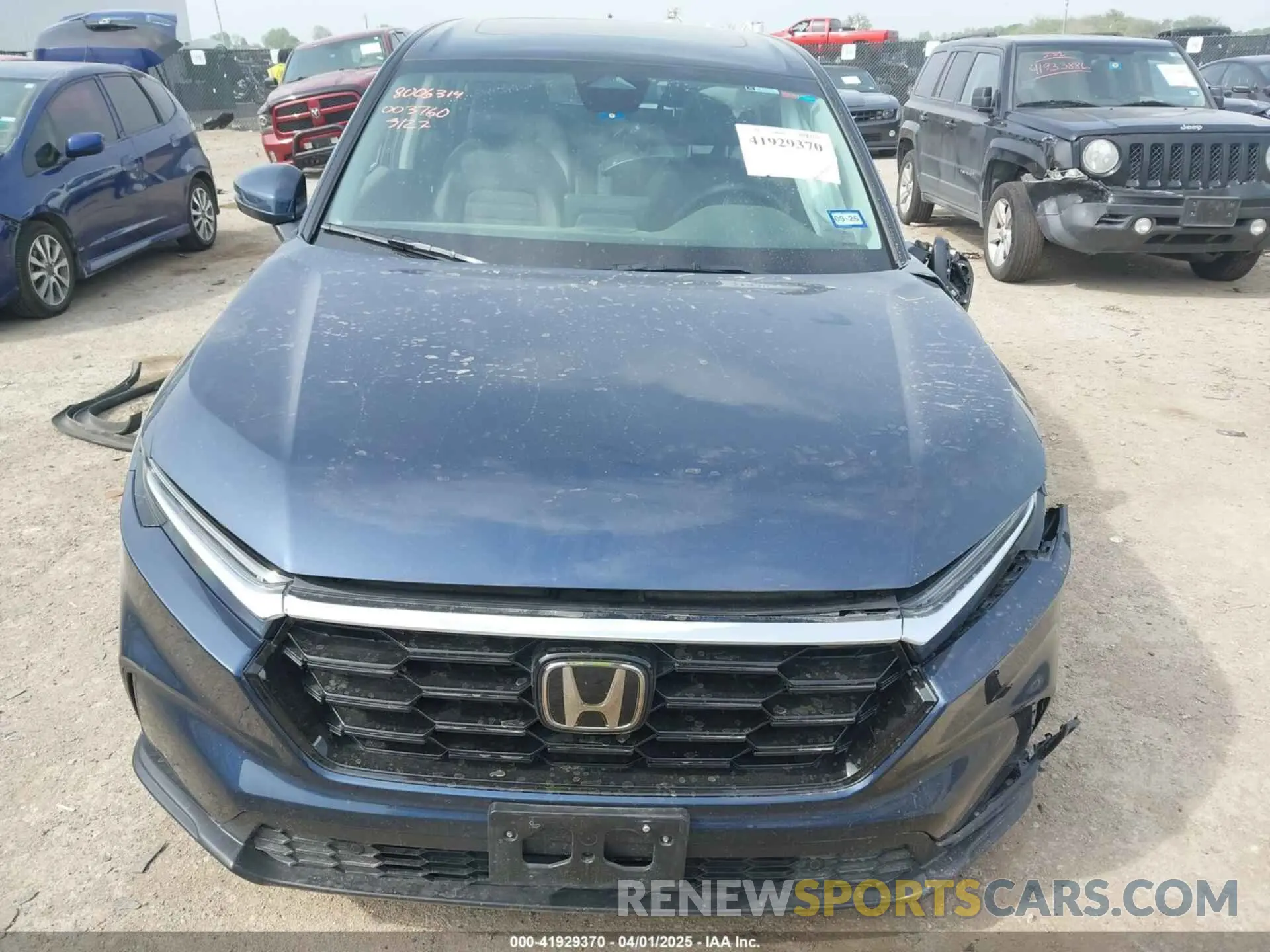 12 Photograph of a damaged car 7FARS4H70SE003760 HONDA CR-V 2025