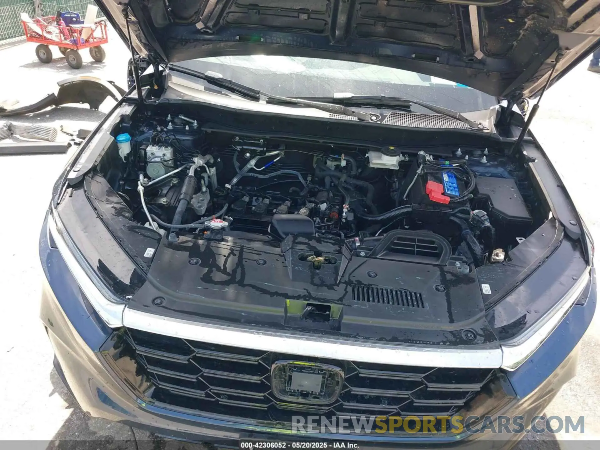 10 Photograph of a damaged car 7FARS4H76SE005612 HONDA CR-V 2025