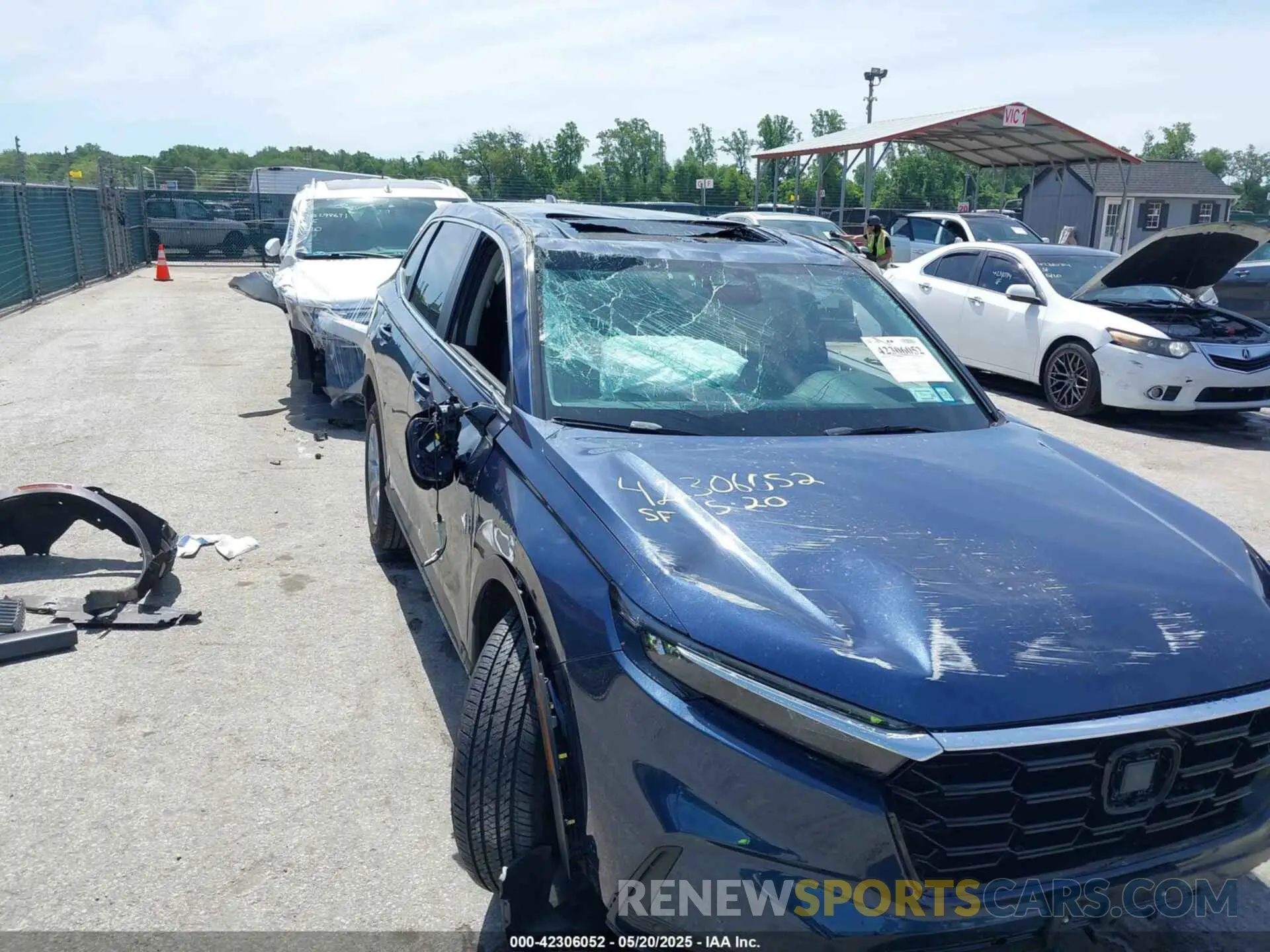 6 Photograph of a damaged car 7FARS4H76SE005612 HONDA CR-V 2025
