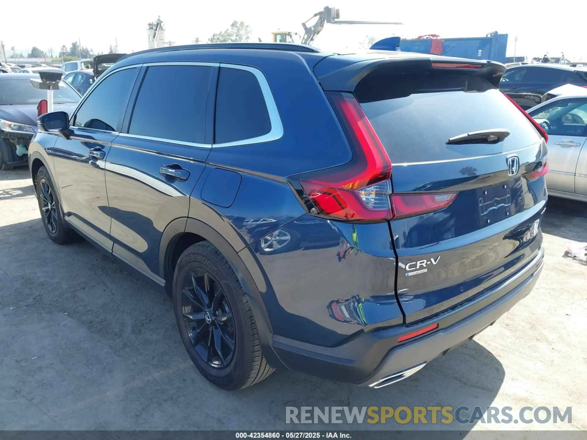 3 Photograph of a damaged car 7FARS5H54SE006424 HONDA CR-V 2025