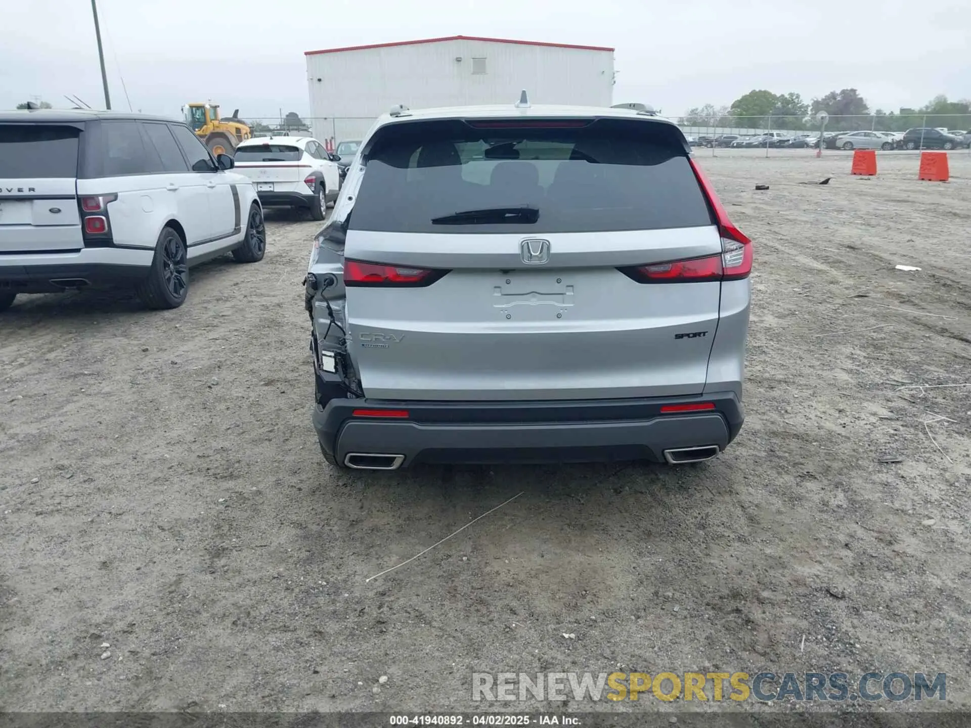 17 Photograph of a damaged car 7FARS5H59SE007634 HONDA CR-V 2025