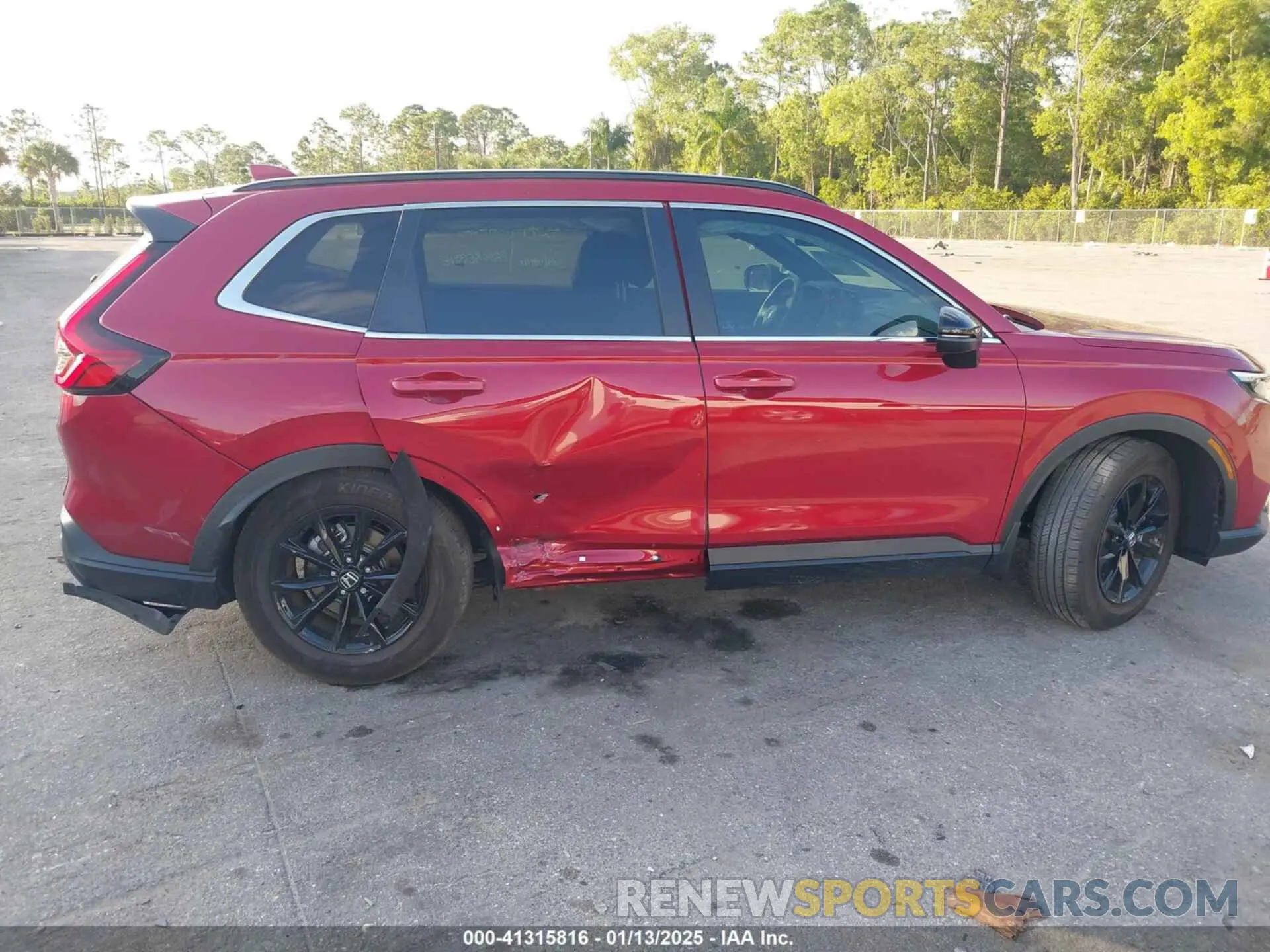 6 Photograph of a damaged car 7FARS5H5XSE005407 HONDA CR-V 2025