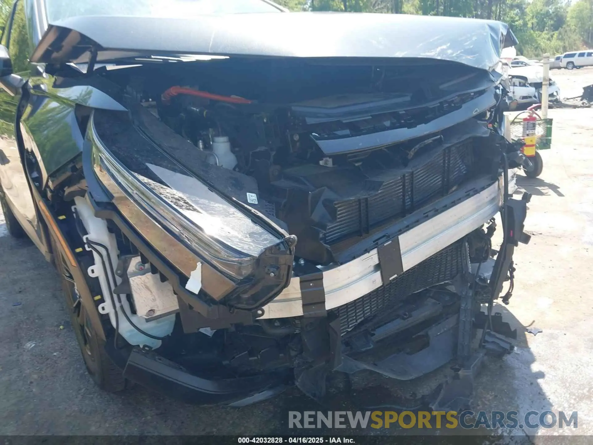 17 Photograph of a damaged car 7FARS5H80SE012991 HONDA CR-V 2025