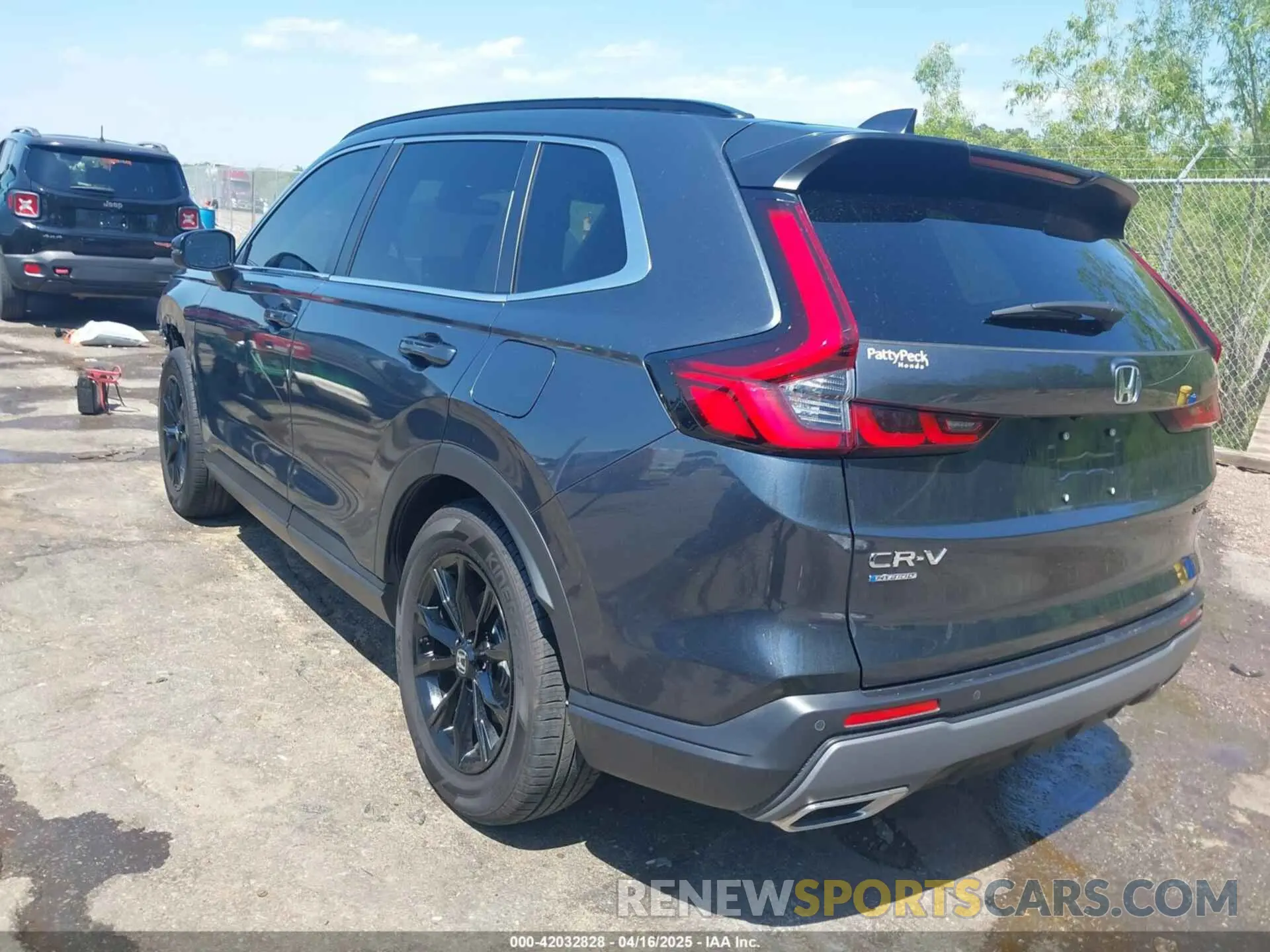 3 Photograph of a damaged car 7FARS5H80SE012991 HONDA CR-V 2025