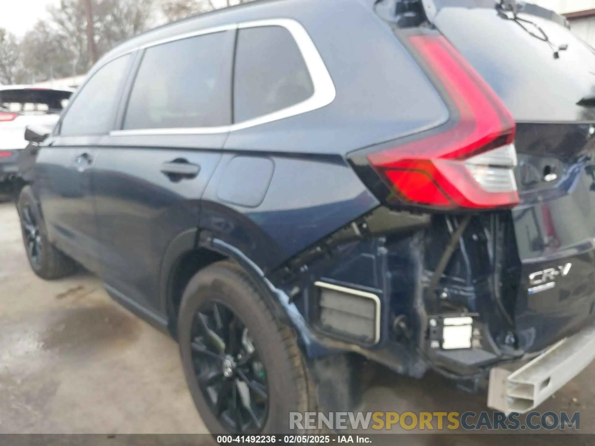 18 Photograph of a damaged car 7FARS5H83SE012760 HONDA CR-V 2025