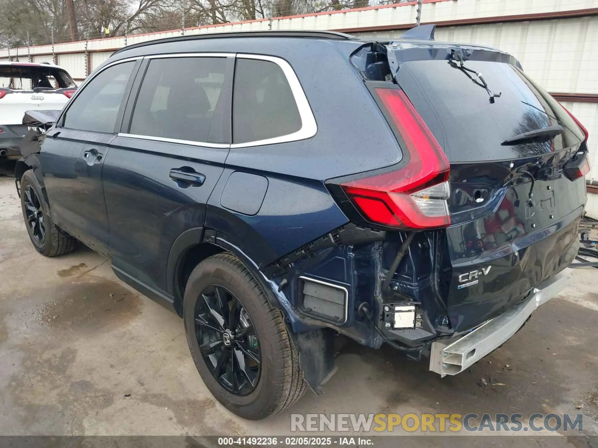3 Photograph of a damaged car 7FARS5H83SE012760 HONDA CR-V 2025
