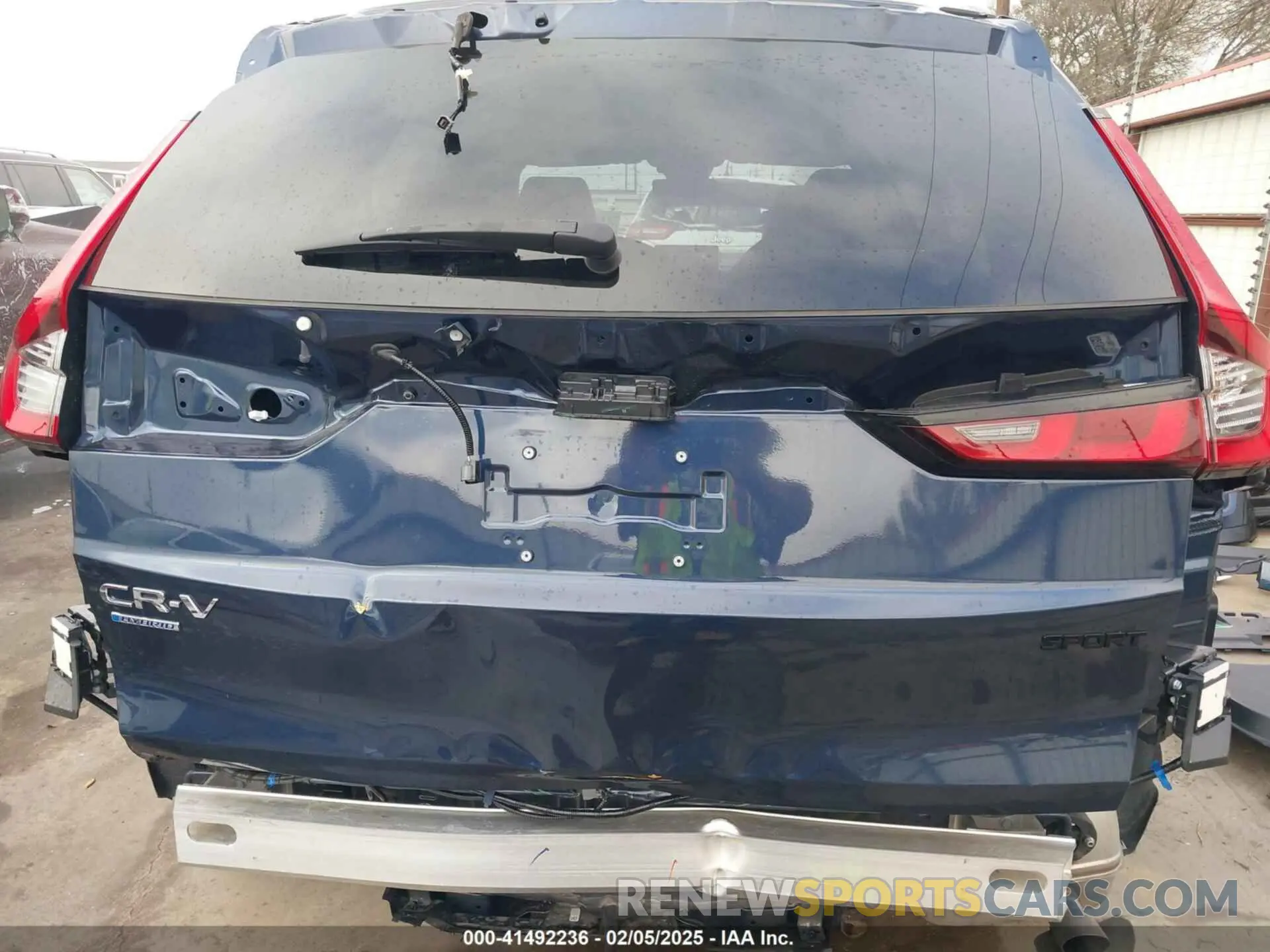 6 Photograph of a damaged car 7FARS5H83SE012760 HONDA CR-V 2025