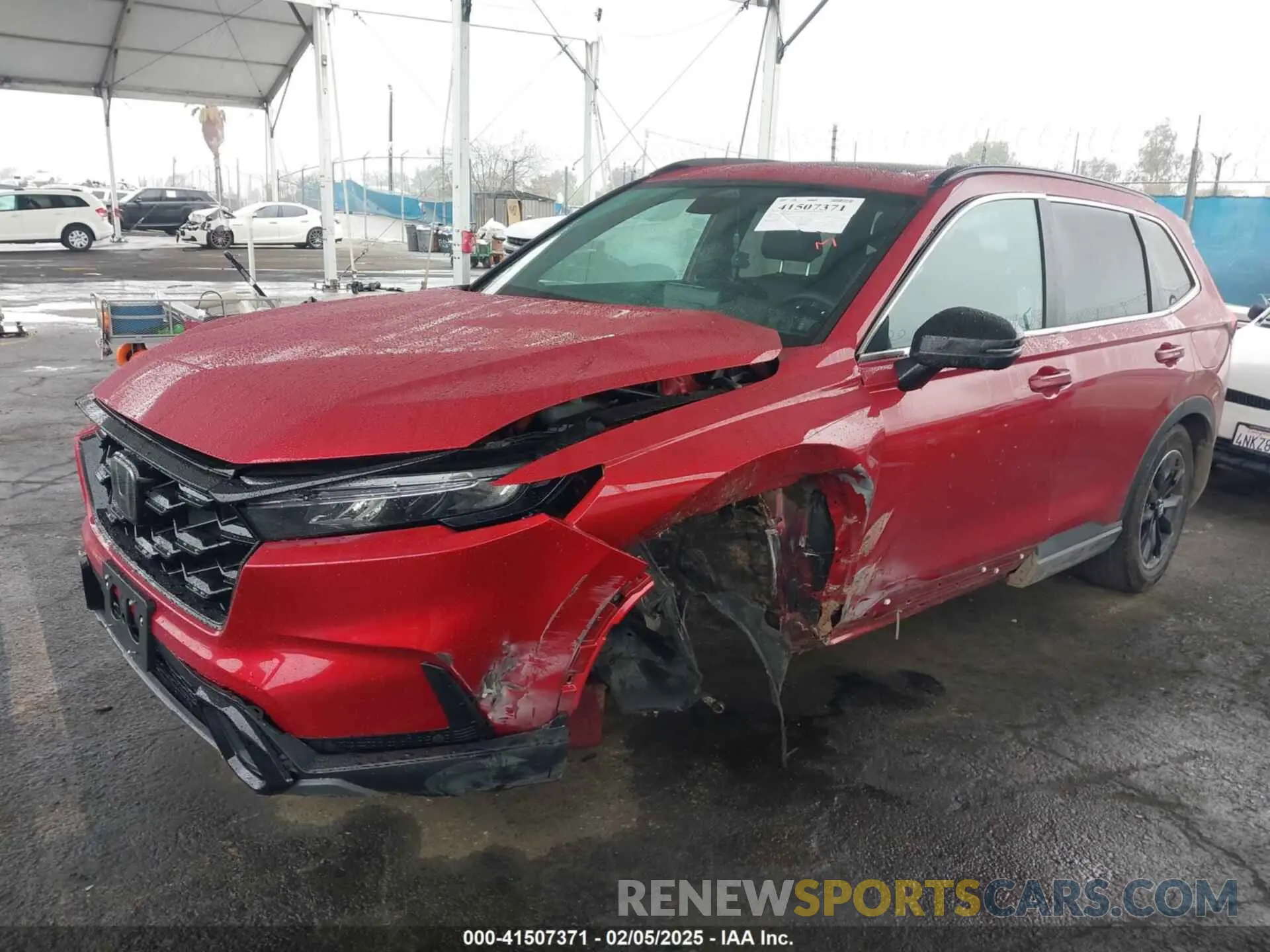 2 Photograph of a damaged car 7FARS5H84SE001864 HONDA CR-V 2025