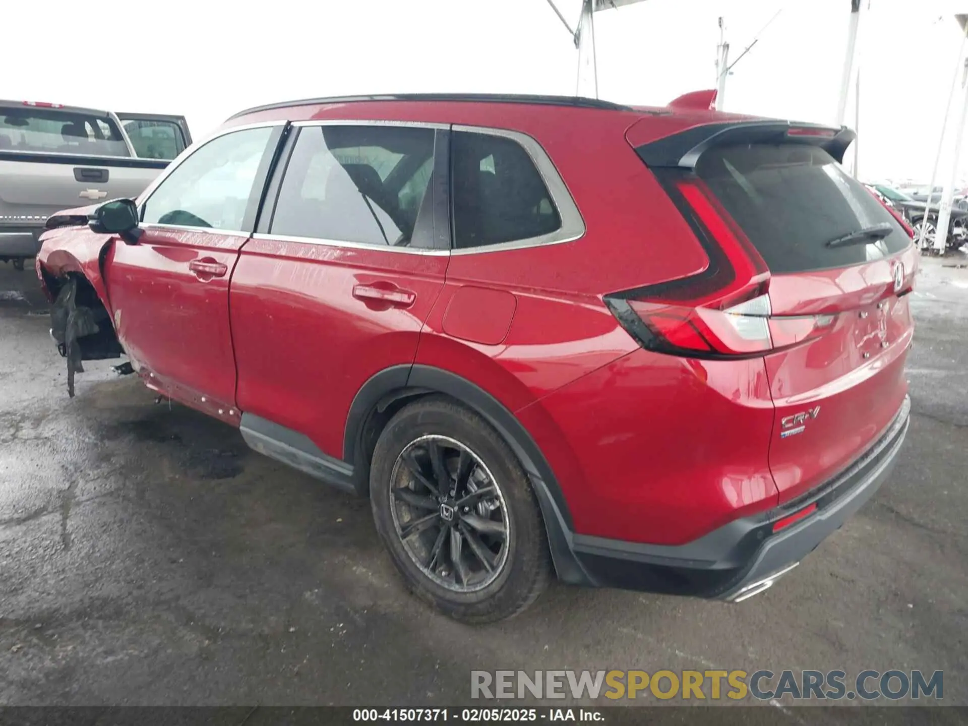 3 Photograph of a damaged car 7FARS5H84SE001864 HONDA CR-V 2025