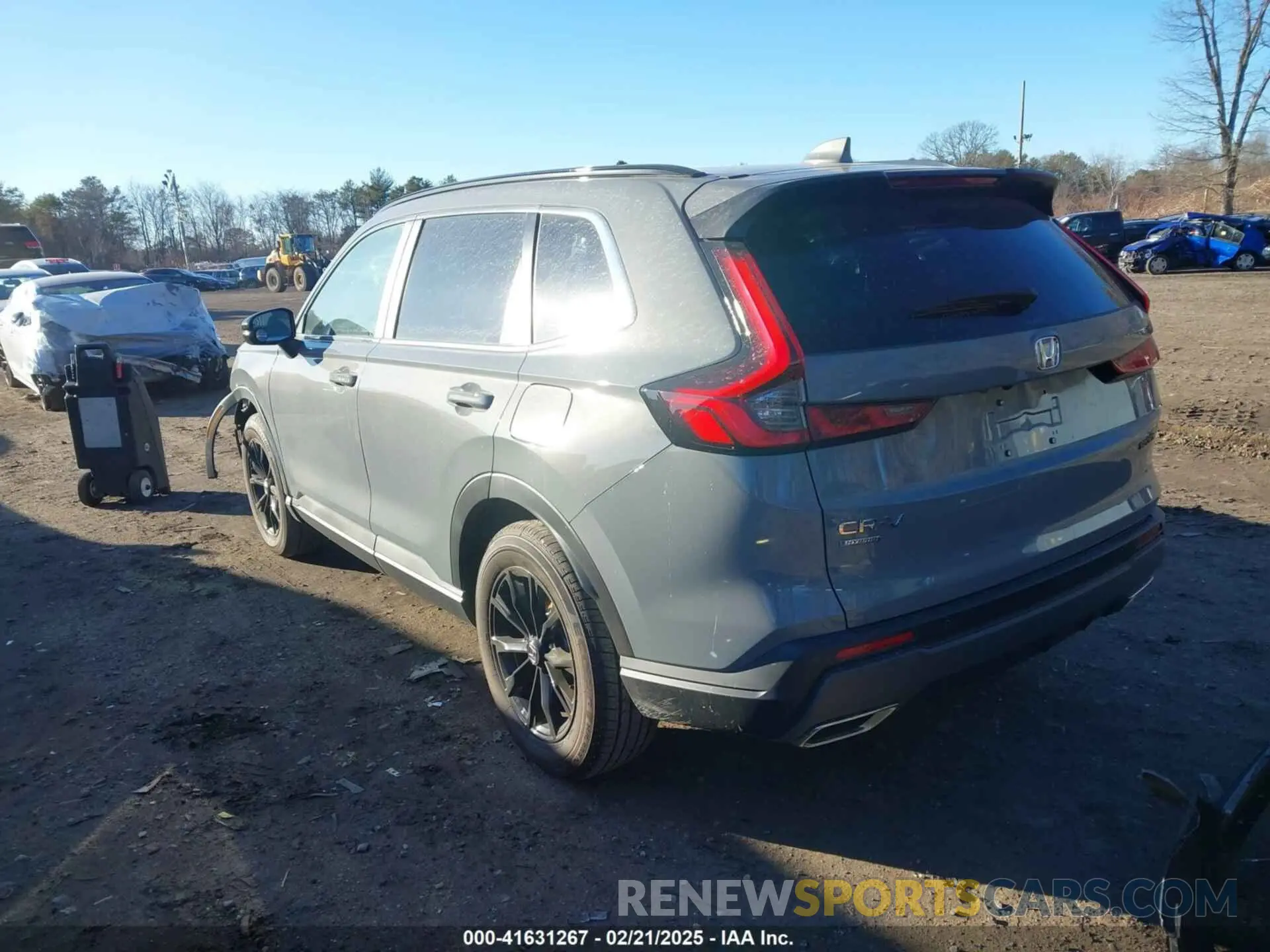 3 Photograph of a damaged car 7FARS6H83SE010254 HONDA CR-V 2025