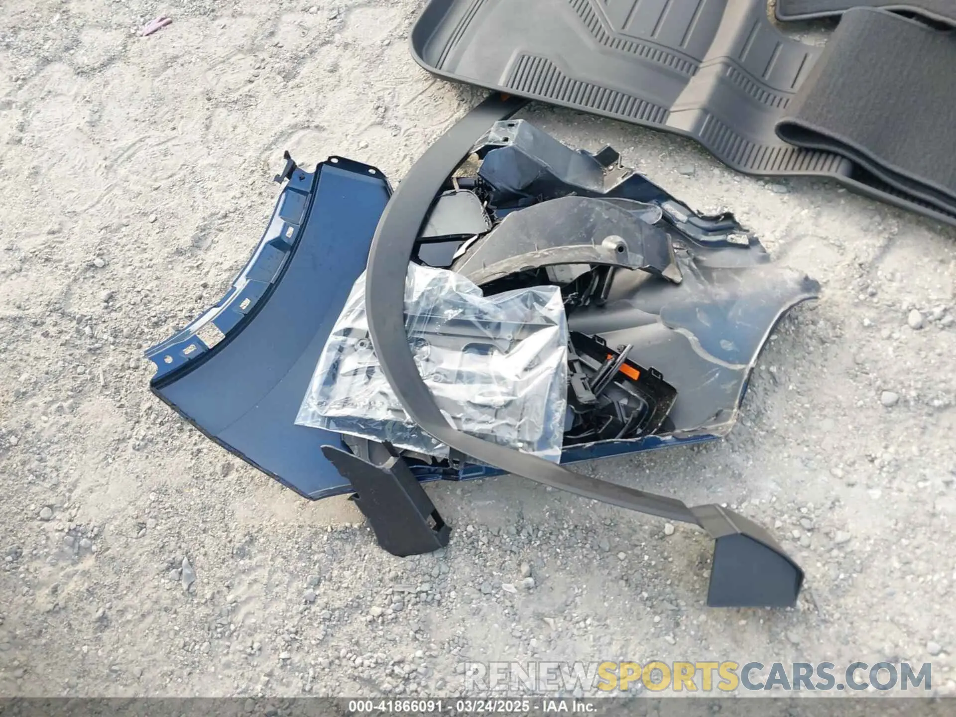 12 Photograph of a damaged car 7FARS6H8XSE071536 HONDA CR-V 2025