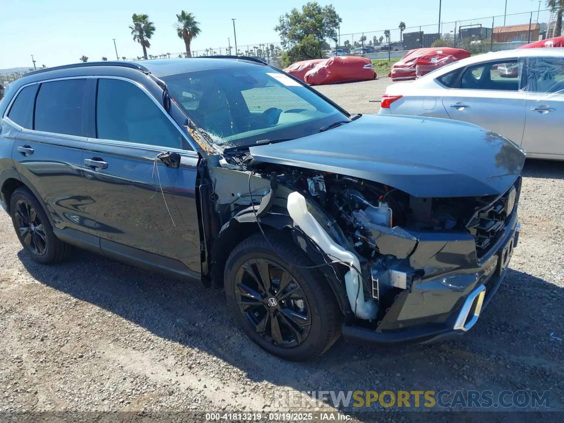 6 Photograph of a damaged car 7FARS6H90SE042846 HONDA CR-V 2025